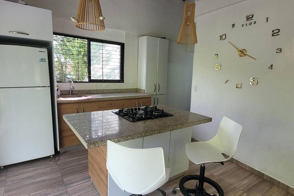 Acogedora casa campestre, con parqueadero privado
