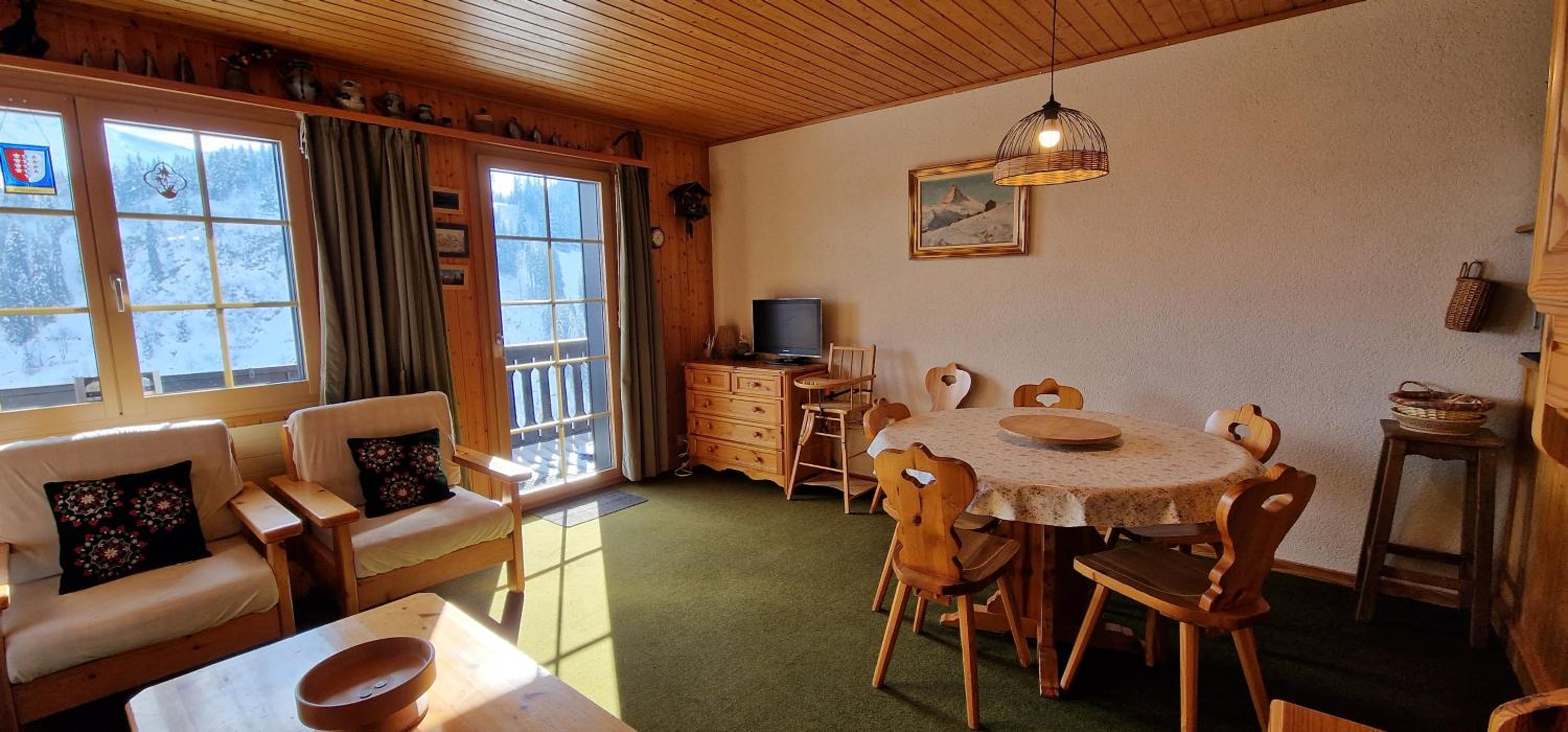 Edelweiss 6 view 3