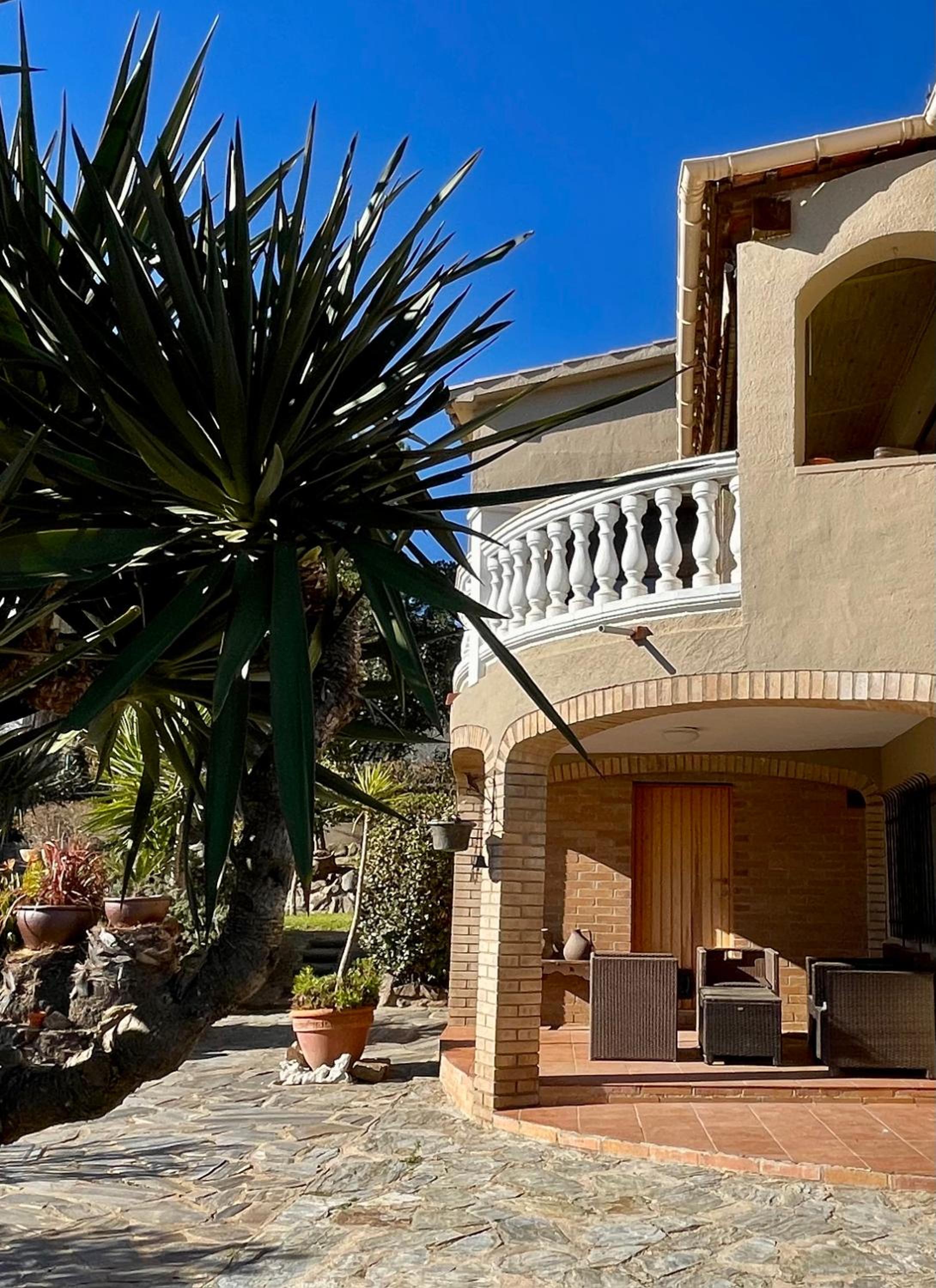 Villa Xarbi by Costabravaway