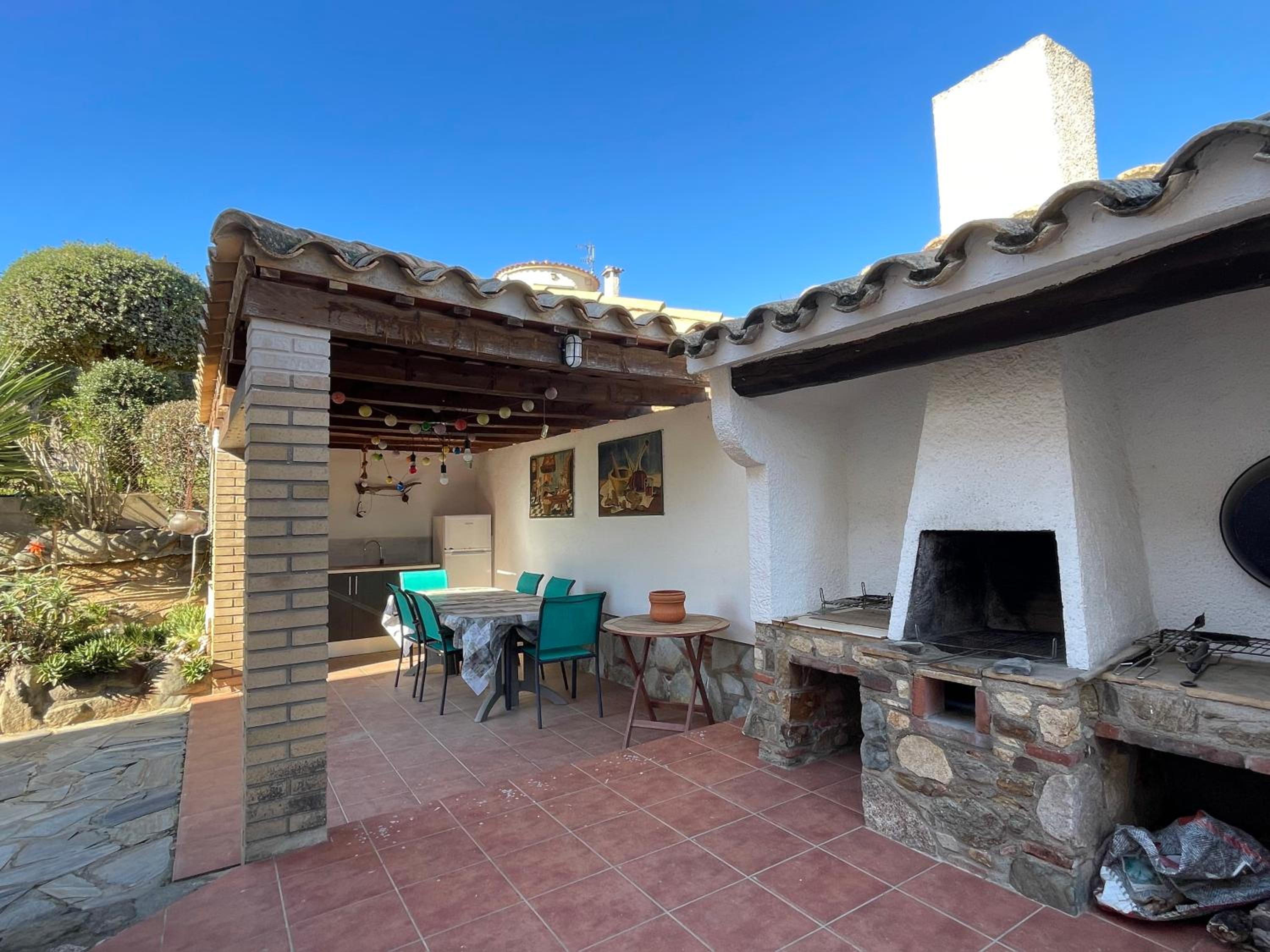 Villa Xarbi by Costabravaway