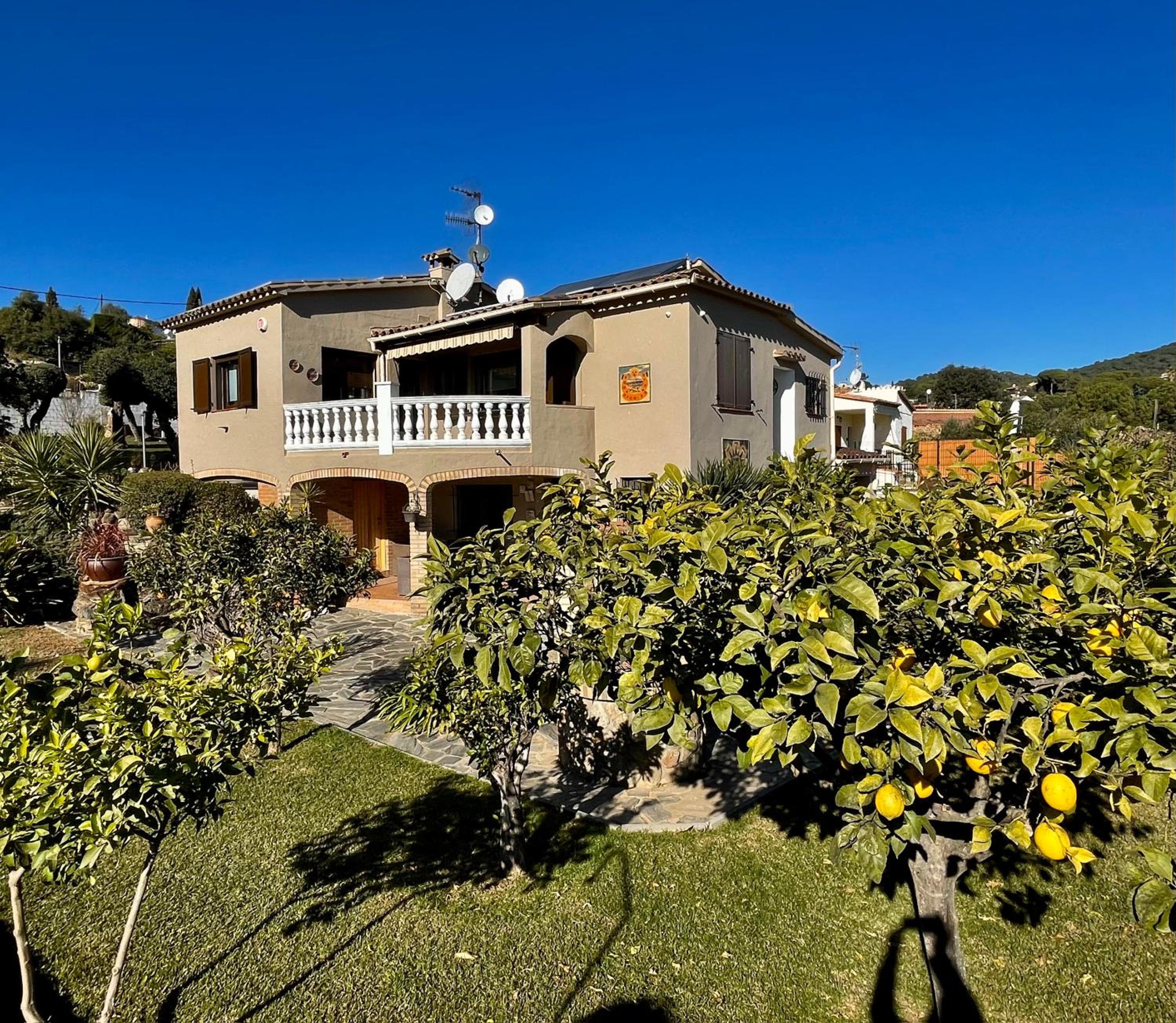 Villa Xarbi by Costabravaway