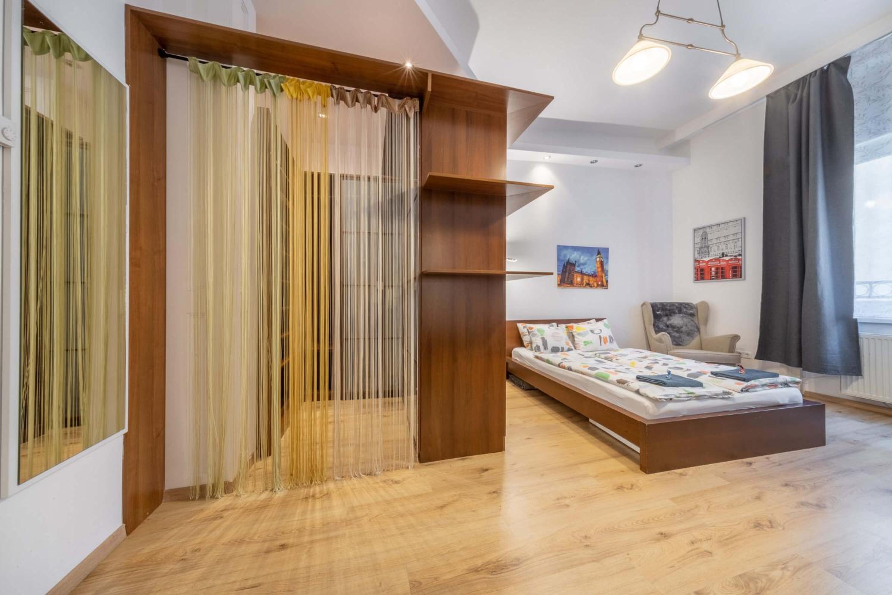 Anastasia 2 bedrooms apartment on Váci utca view 4