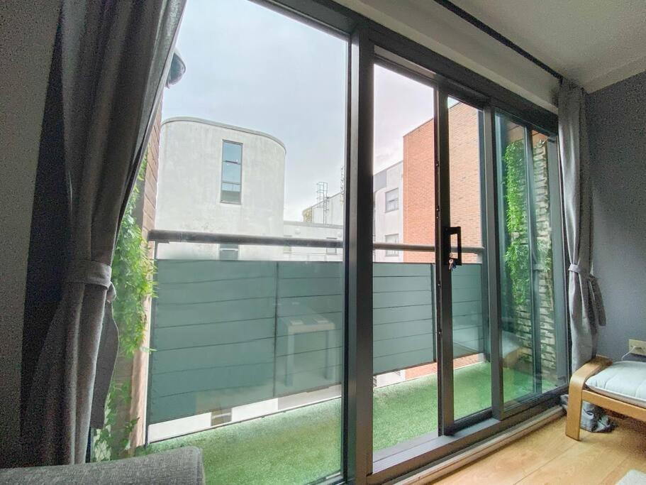 Liverpool One Beautifully Presented 2 Bedroom Apartment view 5