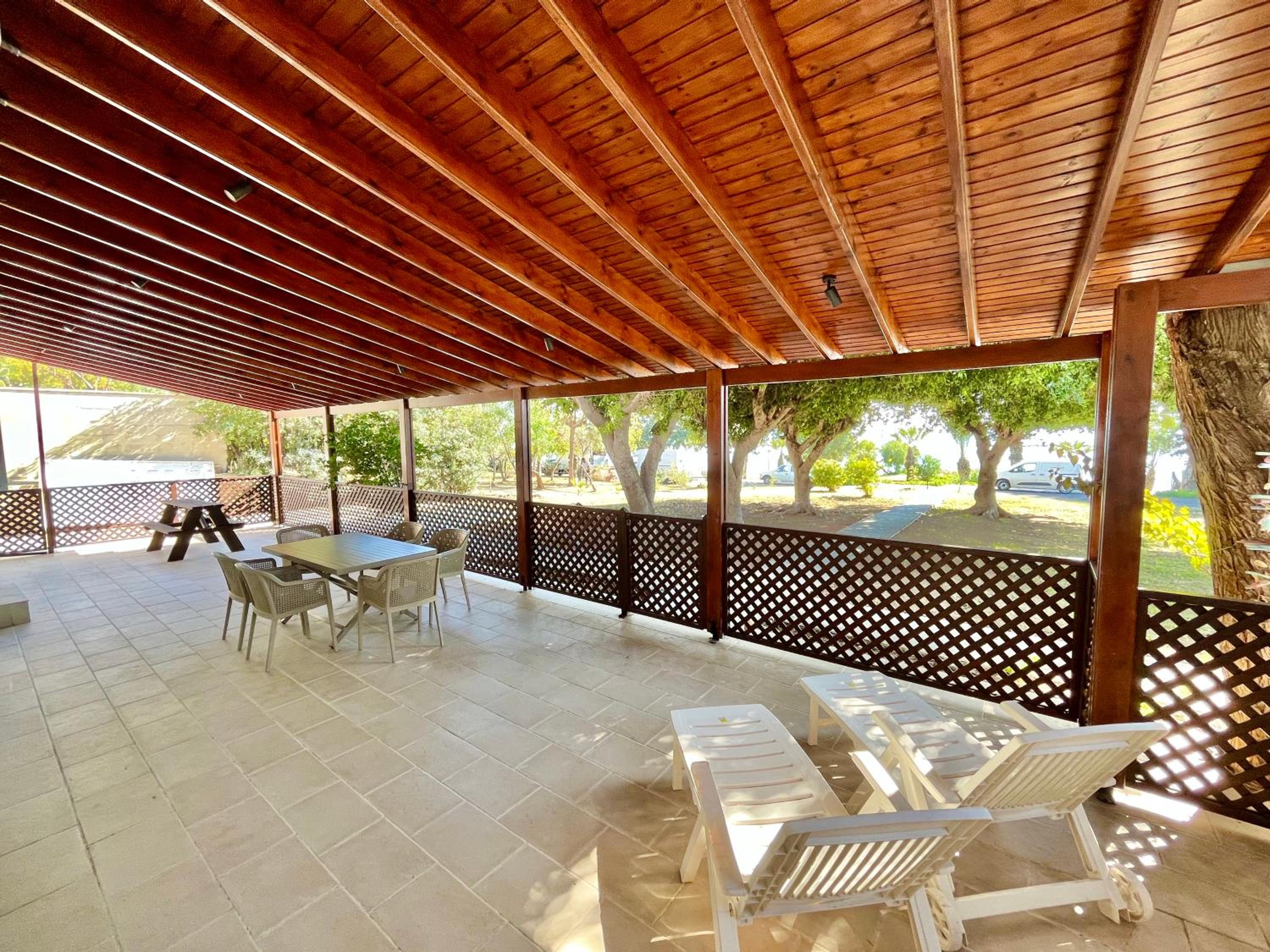 Limassol Vacations - Dream Beachfront Bungalow - Property Image 14