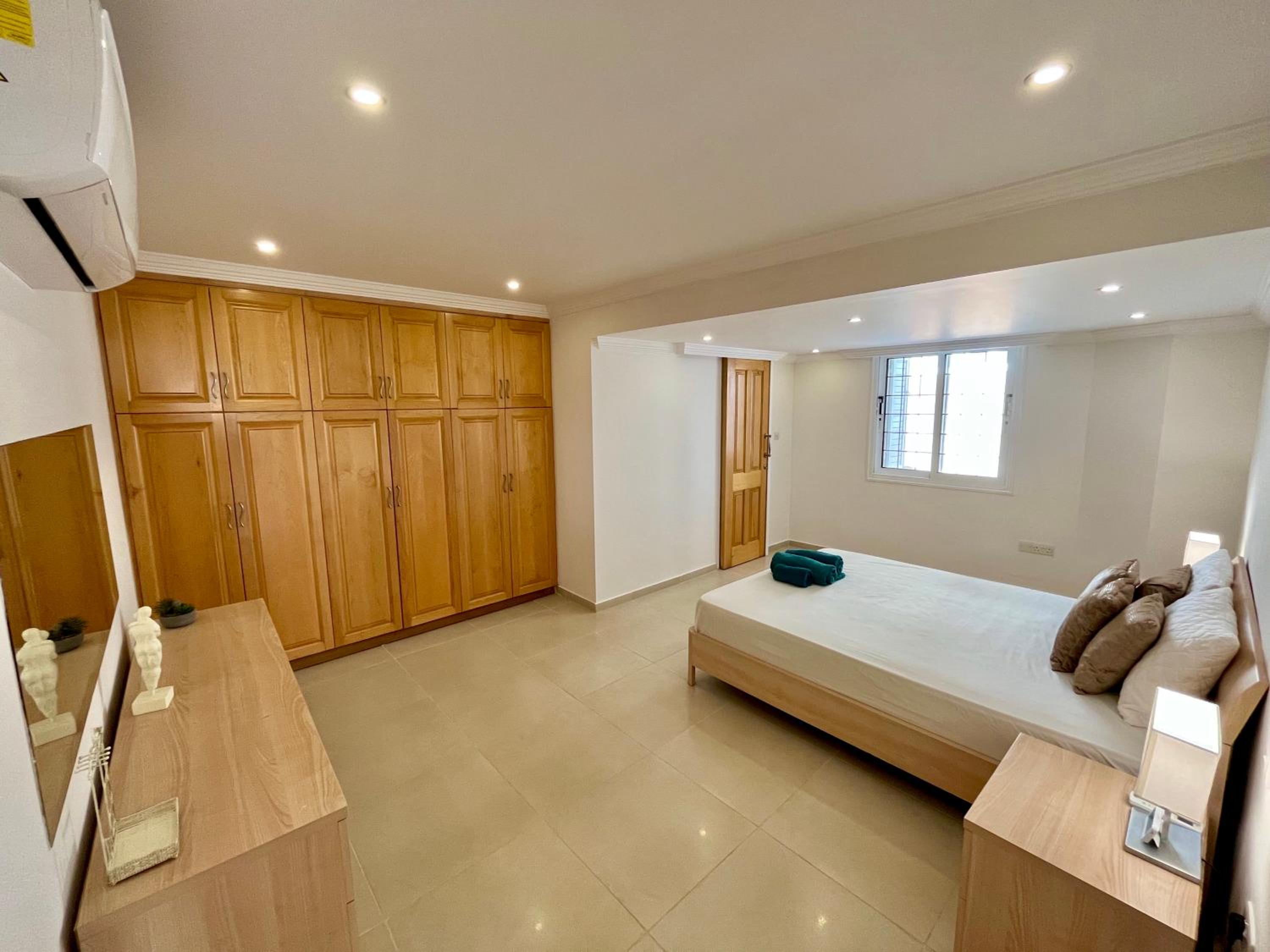 Limassol Vacations - Dream Beachfront Bungalow - Property Image 13