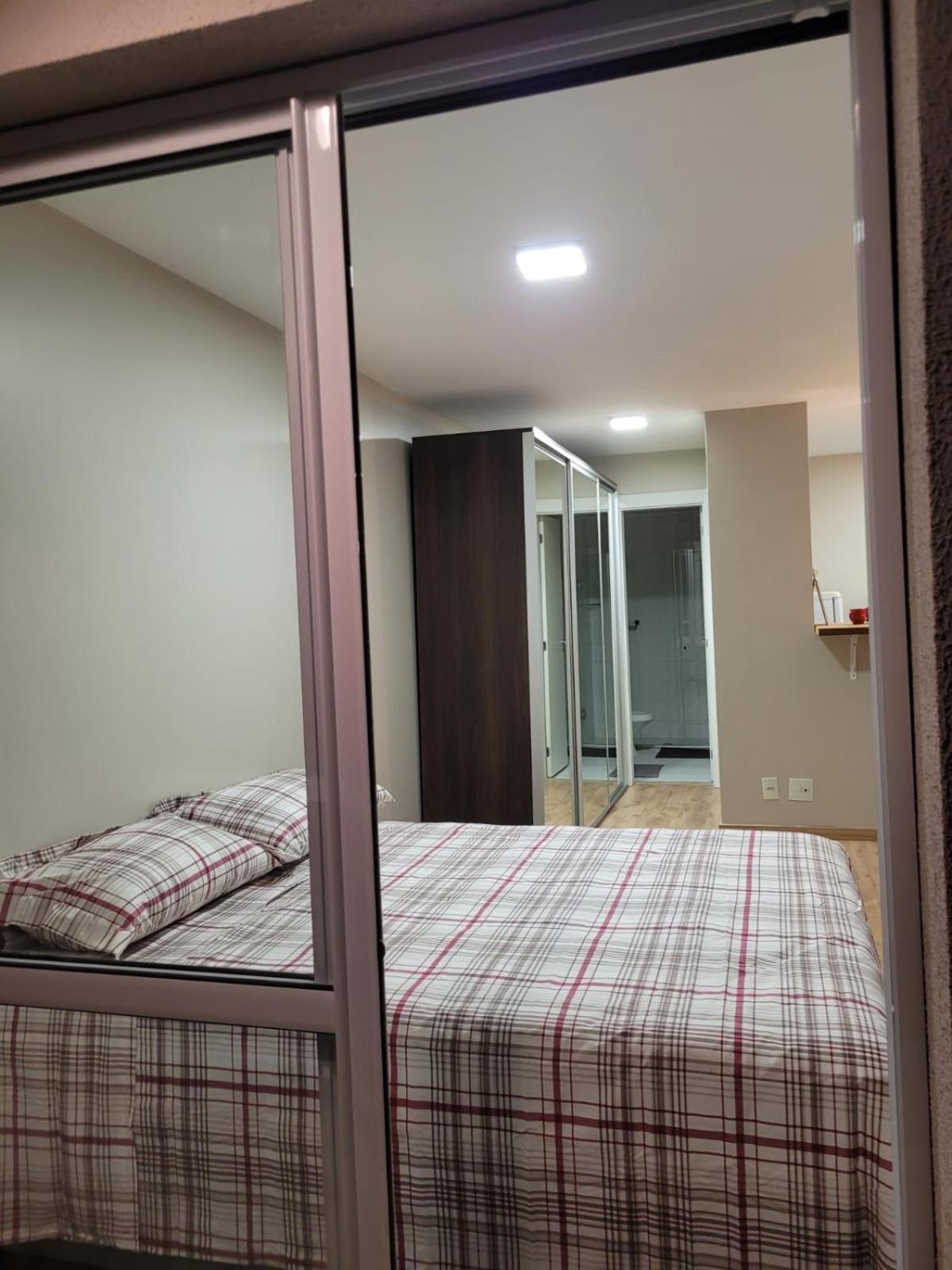 LOFT ENCANTADOR, PISCINA, VAGA, WiFi, AR CONDICIONADO