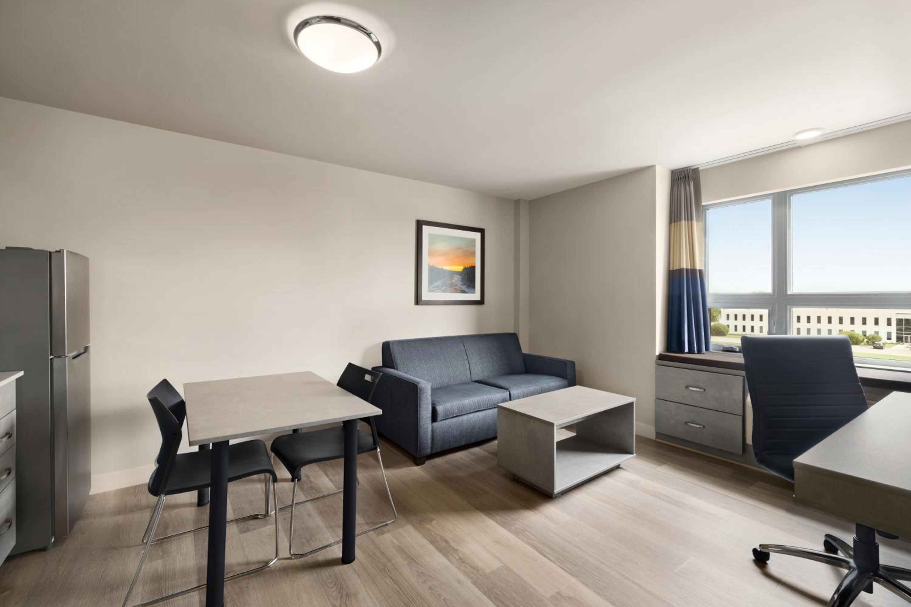 Microtel Inn  Suites Dorval QC - Property Image 24