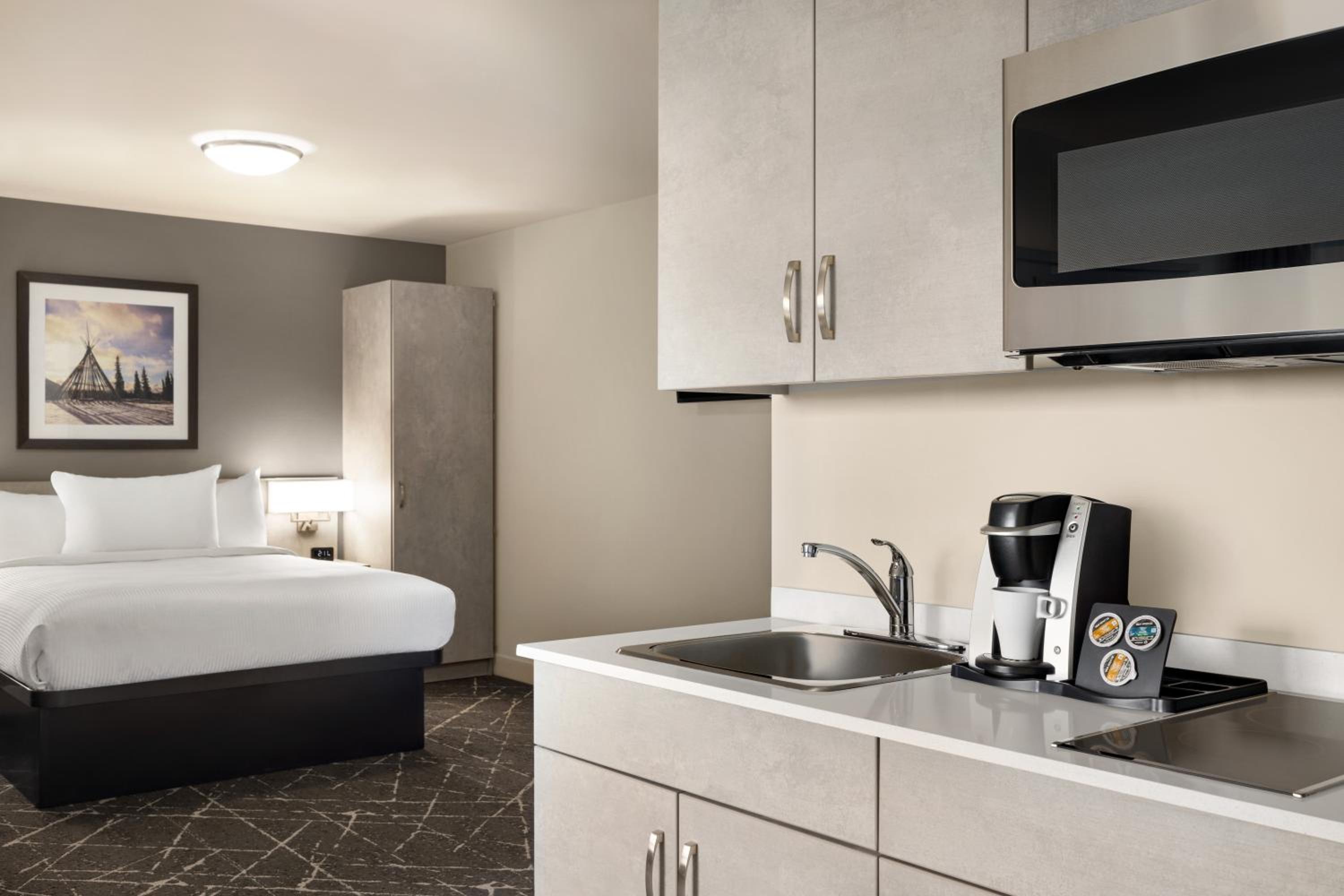 Microtel Inn  Suites Dorval QC - Property Image 25