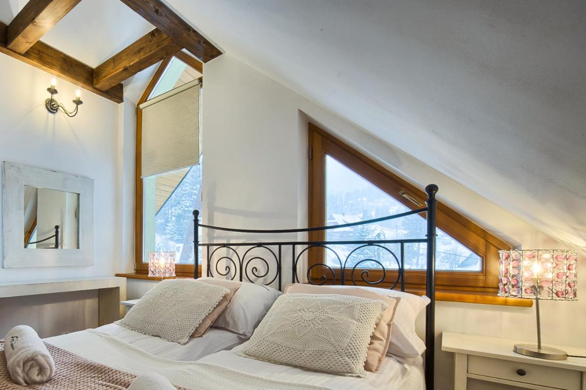 VisitZakopane- Mallorca Apartment view 5