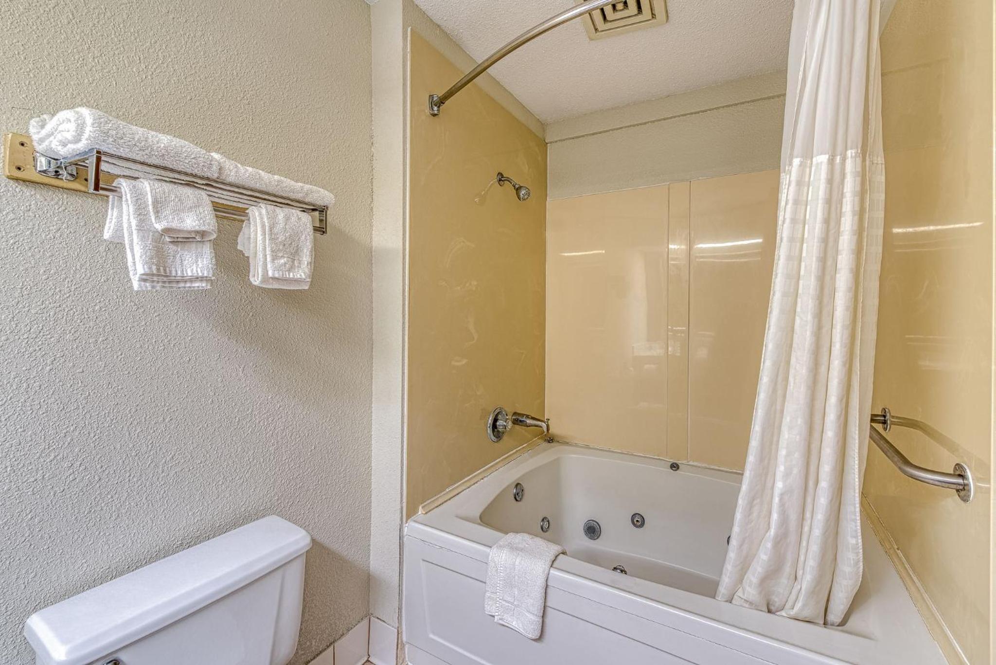 American Inn & suites