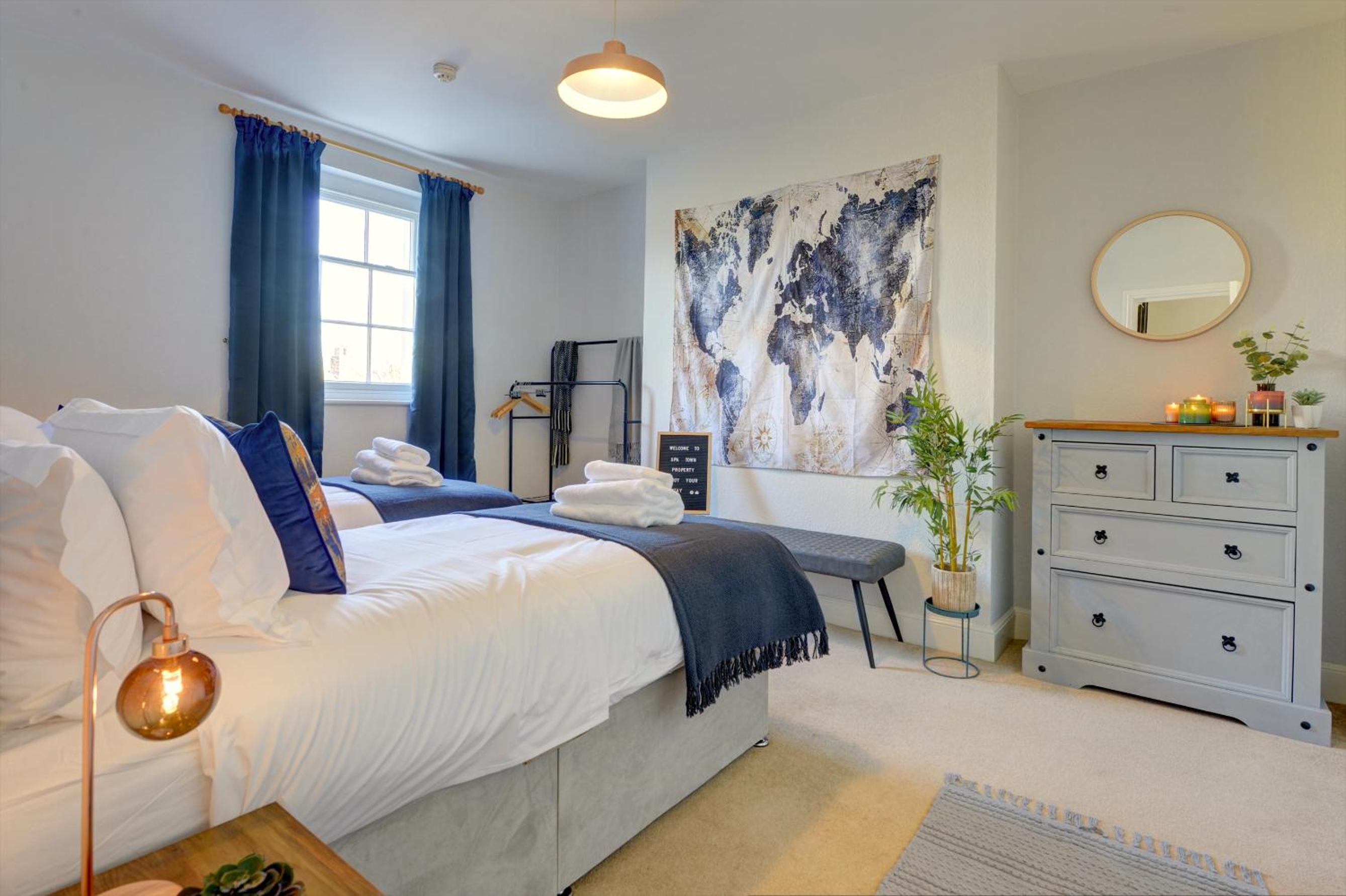 Regency Nest by Spa Town Property - Stylish 3 Bedroom Apartment on 2 Floors, Central Leamington Spa view 4