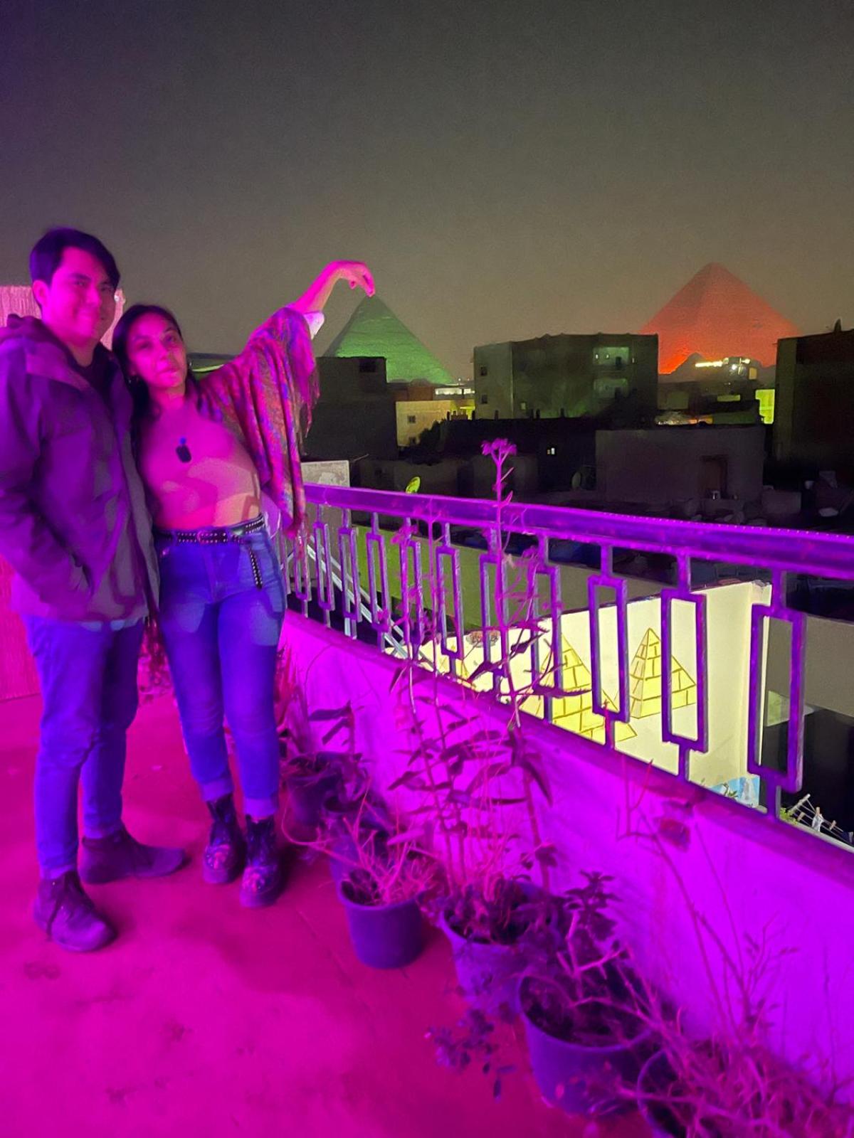 2 Jana Pyramids view inn