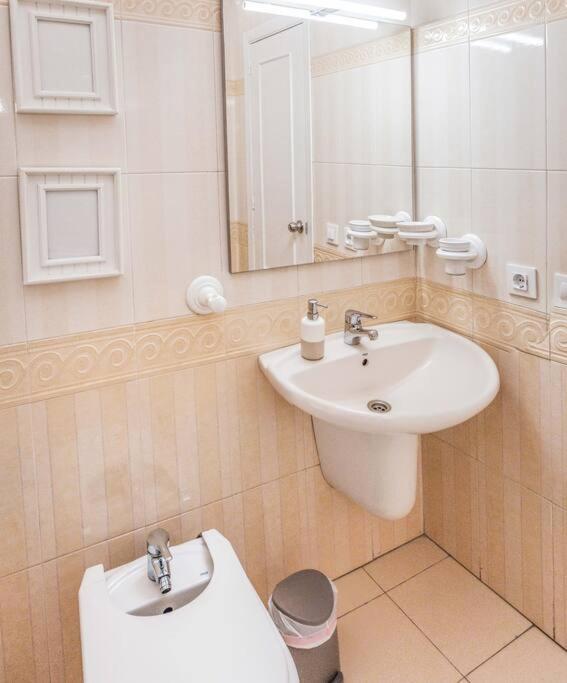 Apartamento New Folch Sevilla A photo 4