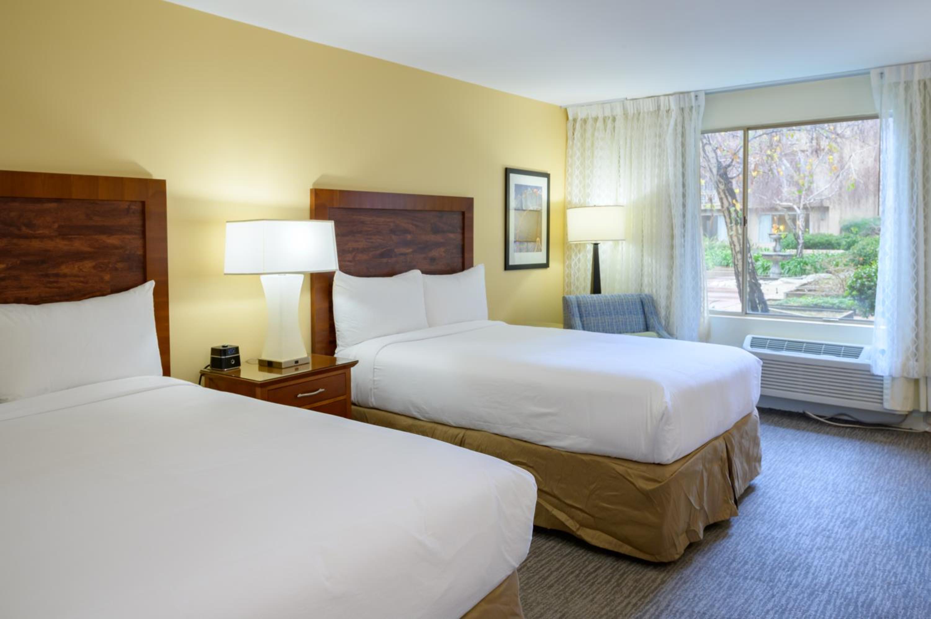 Van Nuys Vacations - Airtel Plaza Hotel - Property Image 68