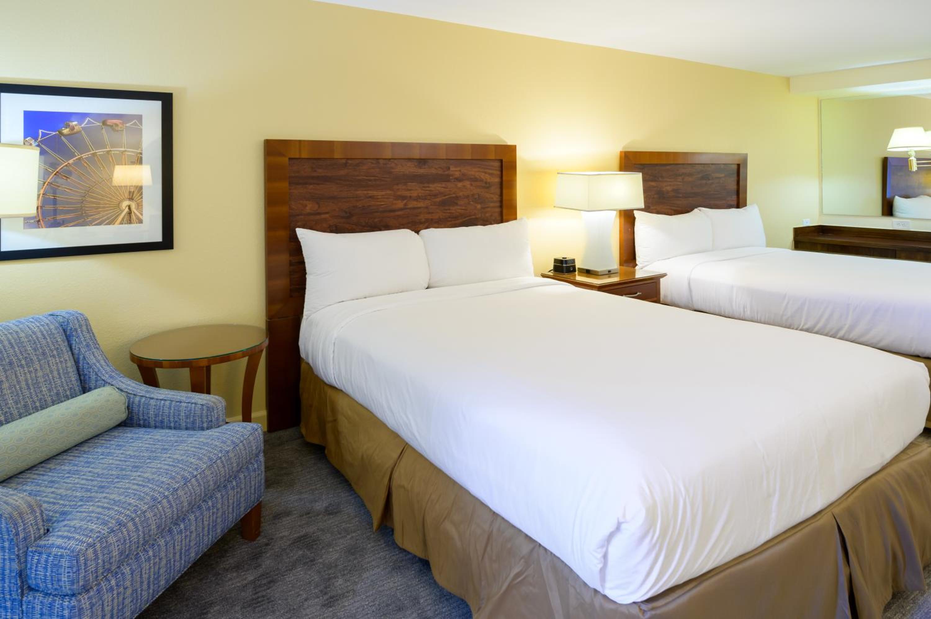 Van Nuys Vacations - Airtel Plaza Hotel - Property Image 41