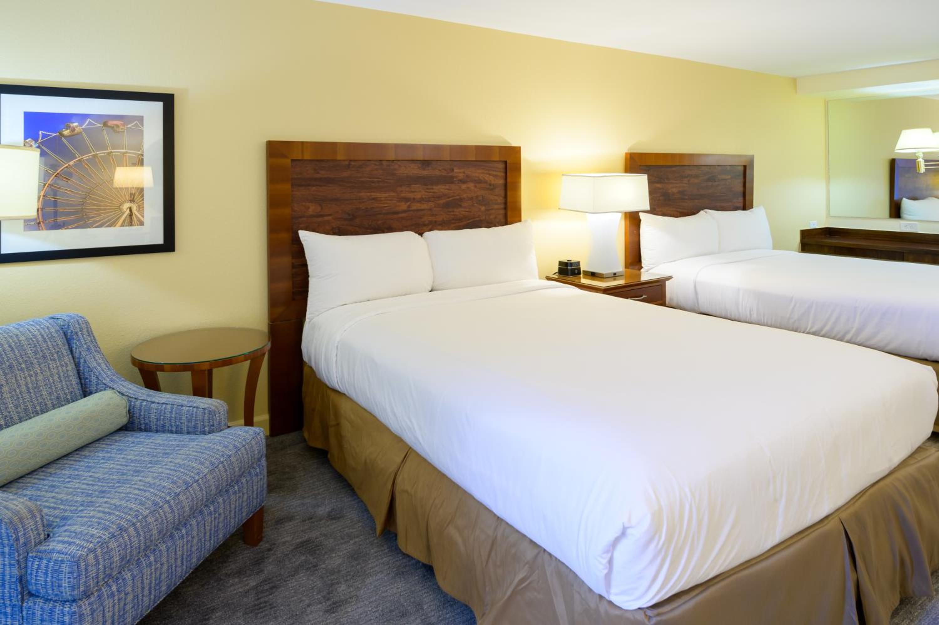 Van Nuys Vacations - Airtel Plaza Hotel - Property Image 42