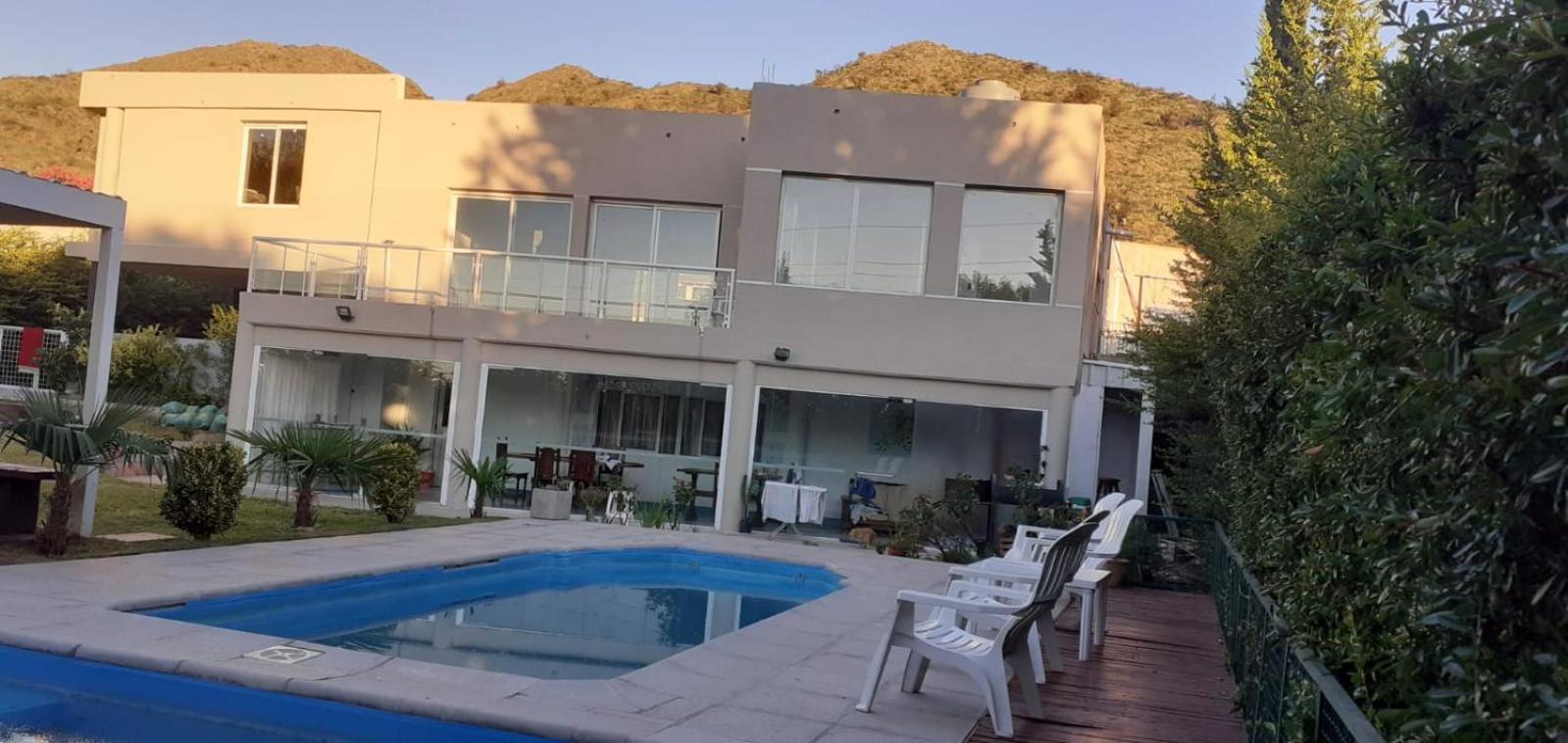Casa con pileta San Luis Juana Koslay
