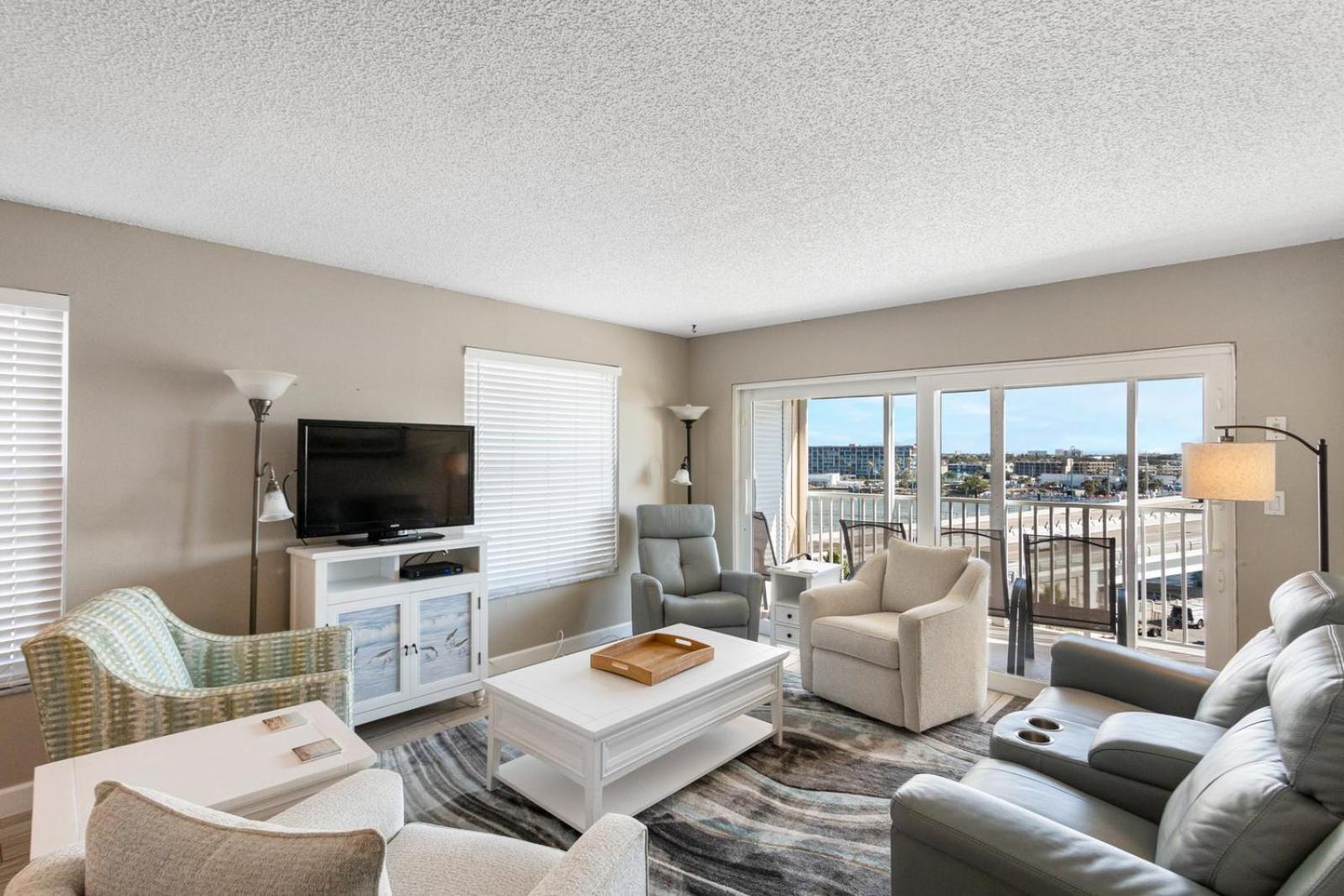 Beach View - Balcony - 3b 2b - Beach Place #505