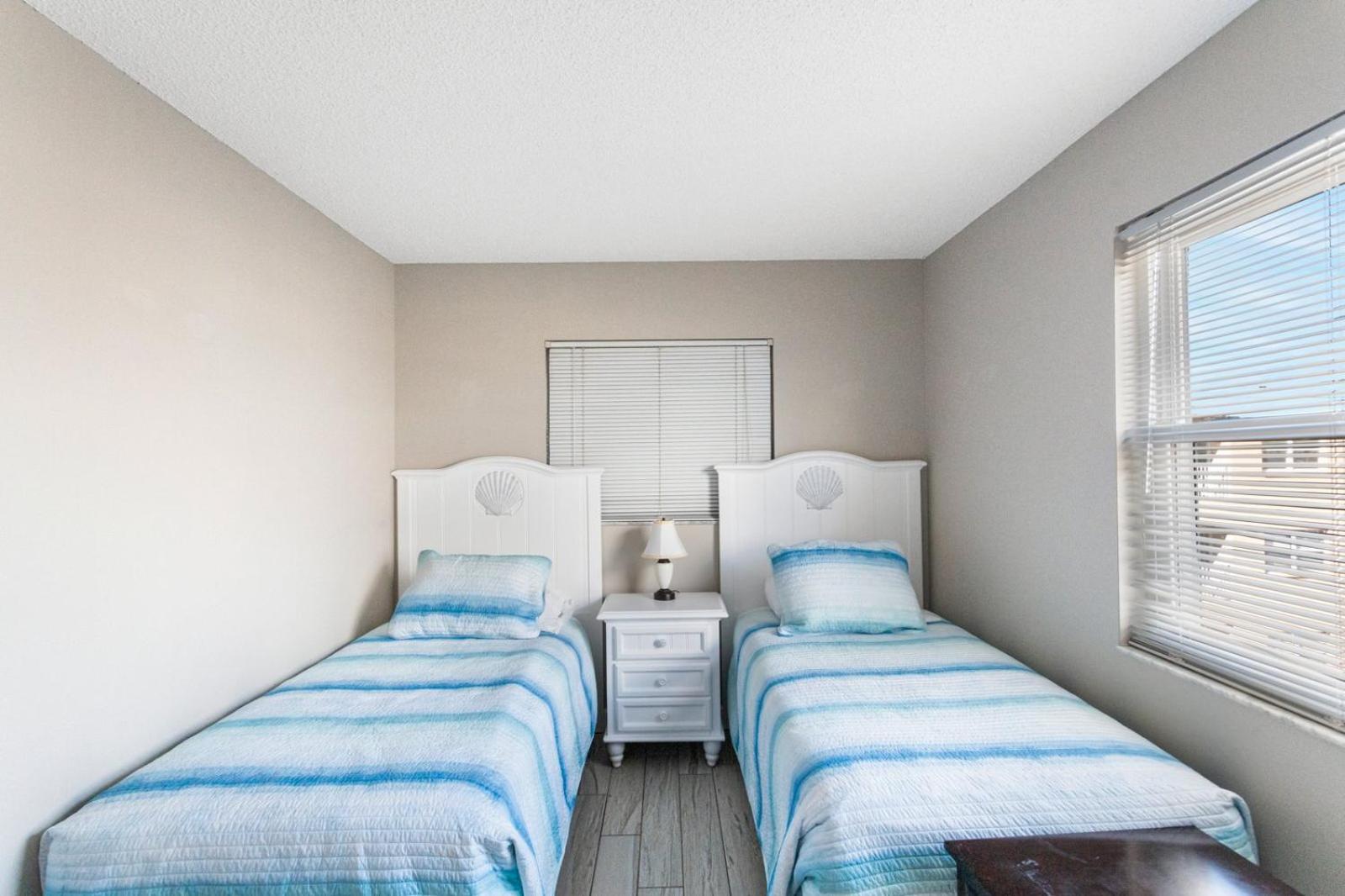 Beach View - Balcony - 3b 2b - Beach Place #505