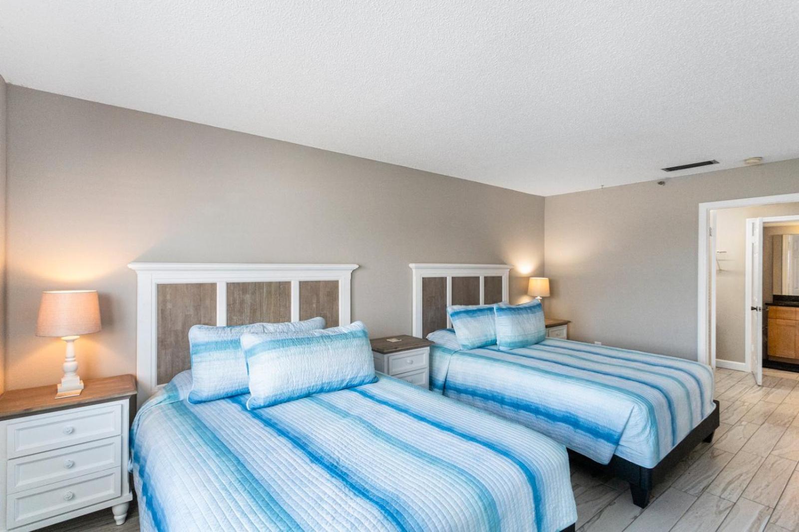 Beach View - Balcony - 3b 2b - Beach Place #505