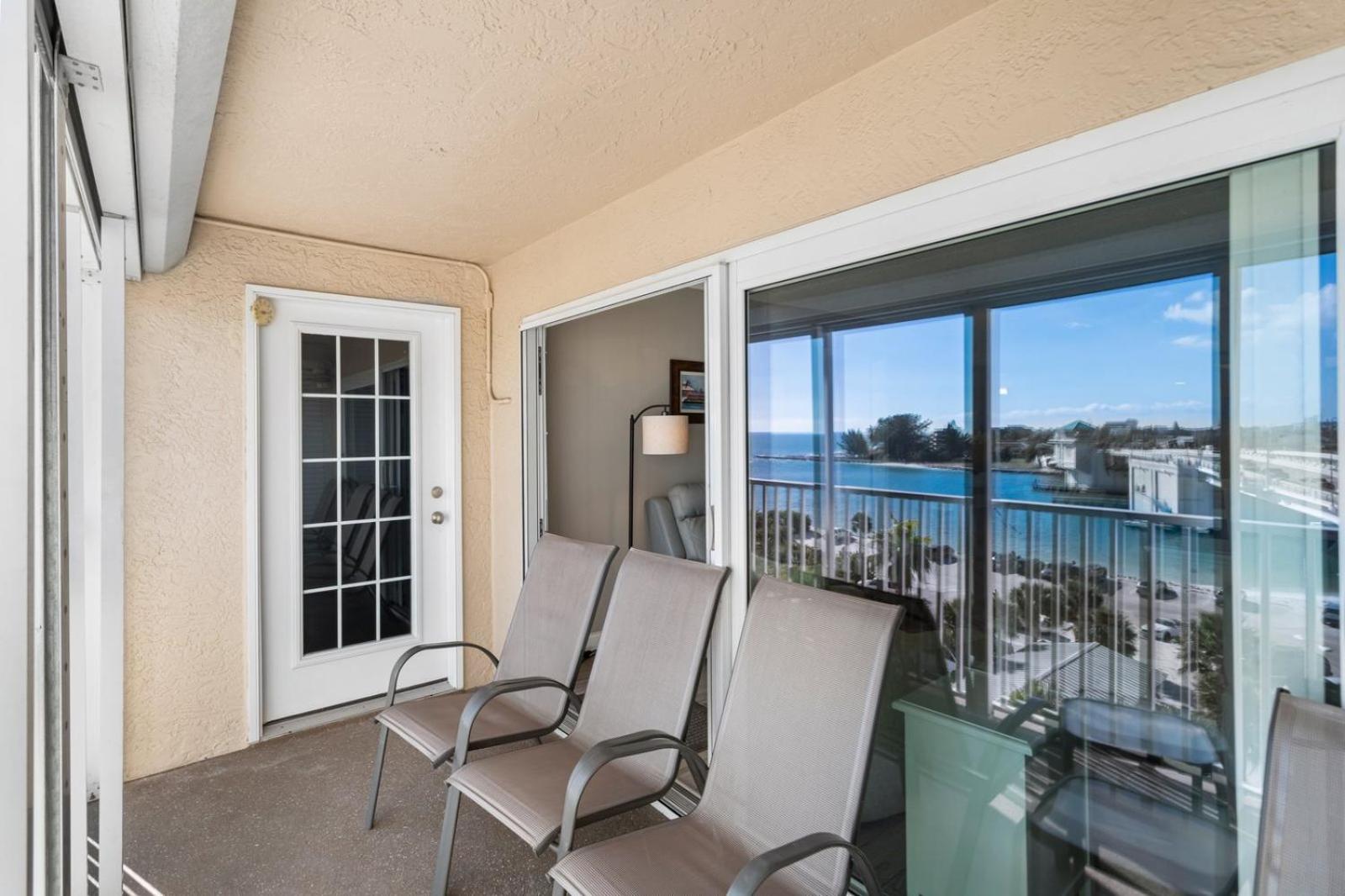 Beach View - Balcony - 3b 2b - Beach Place #505