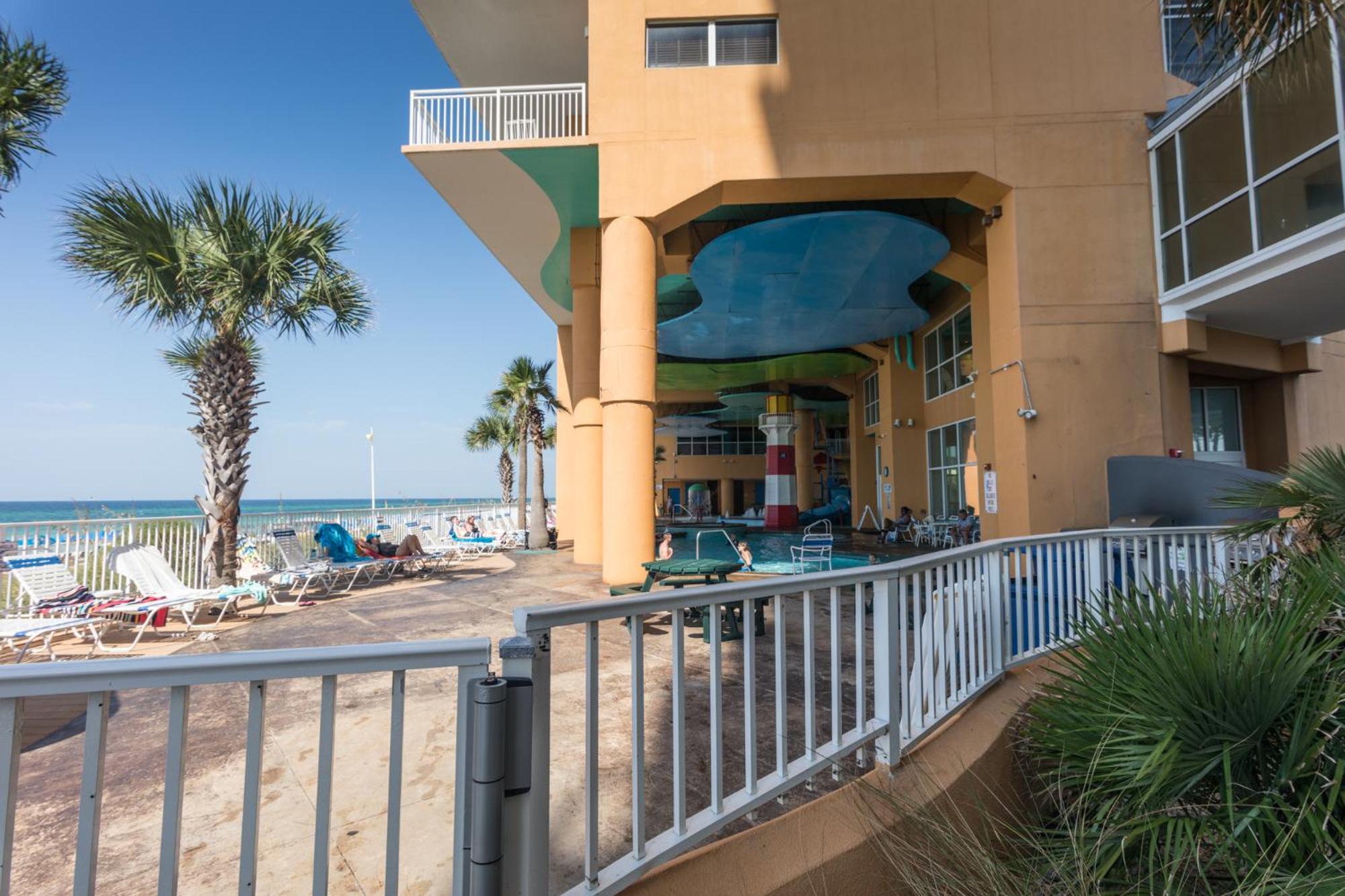 Low Floor, beautiful ocean views condo