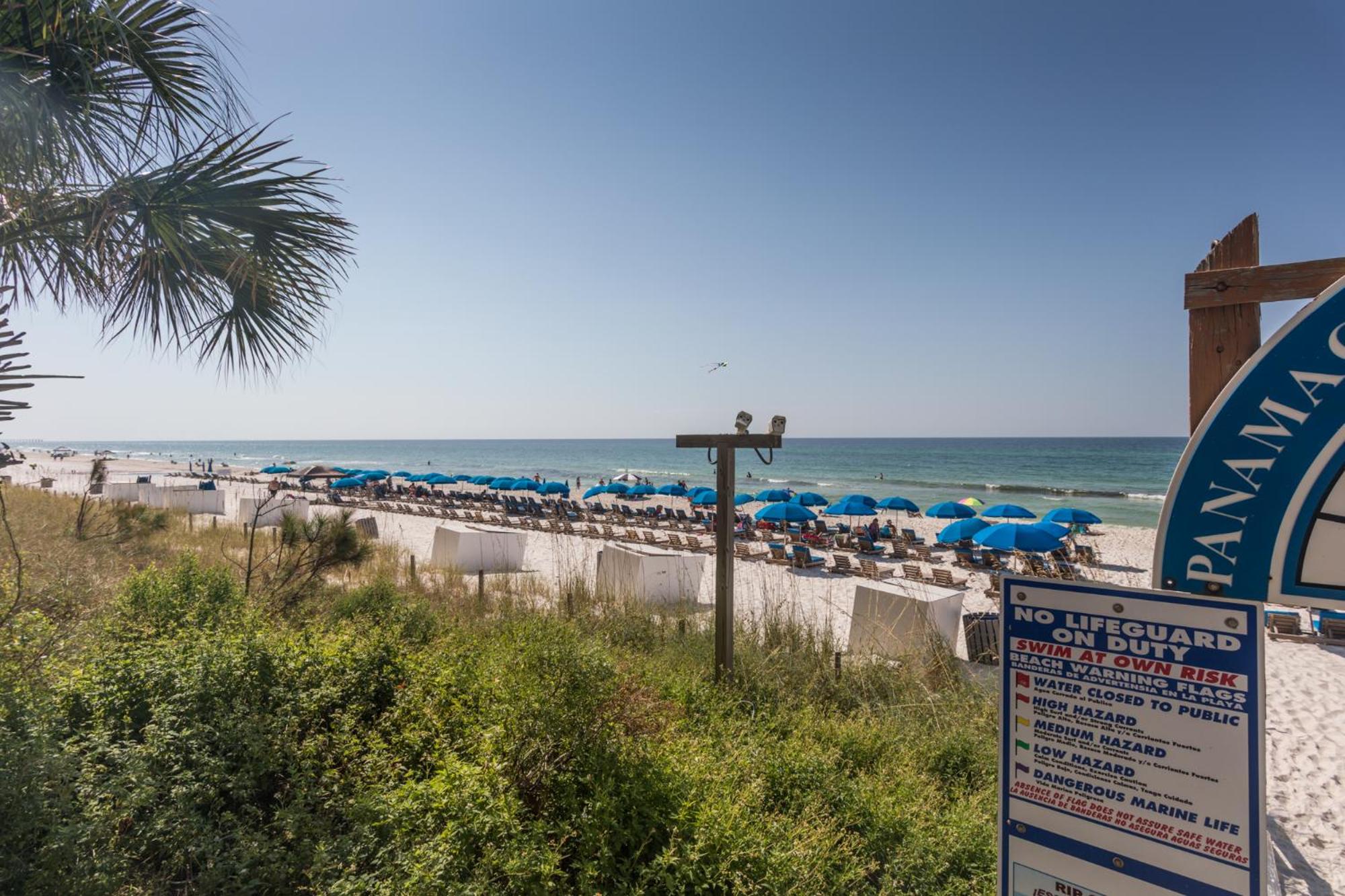 Low Floor, beautiful ocean views condo