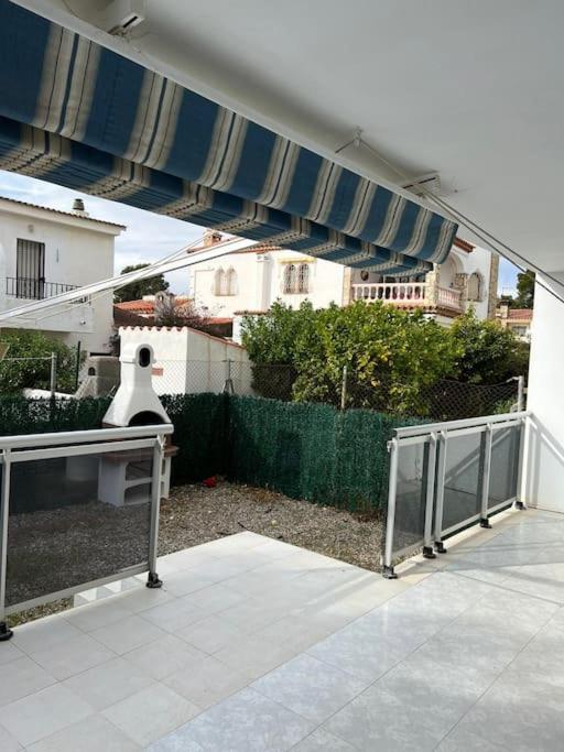 Riviera patio
