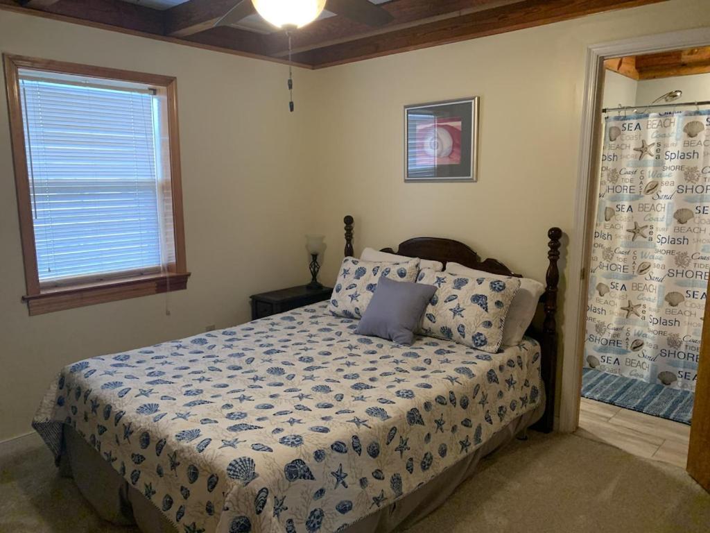 Lands End Lodge River House view 4