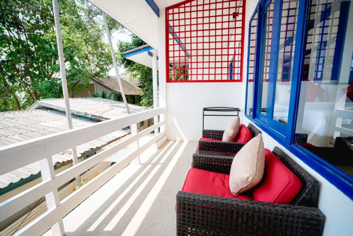 balcony