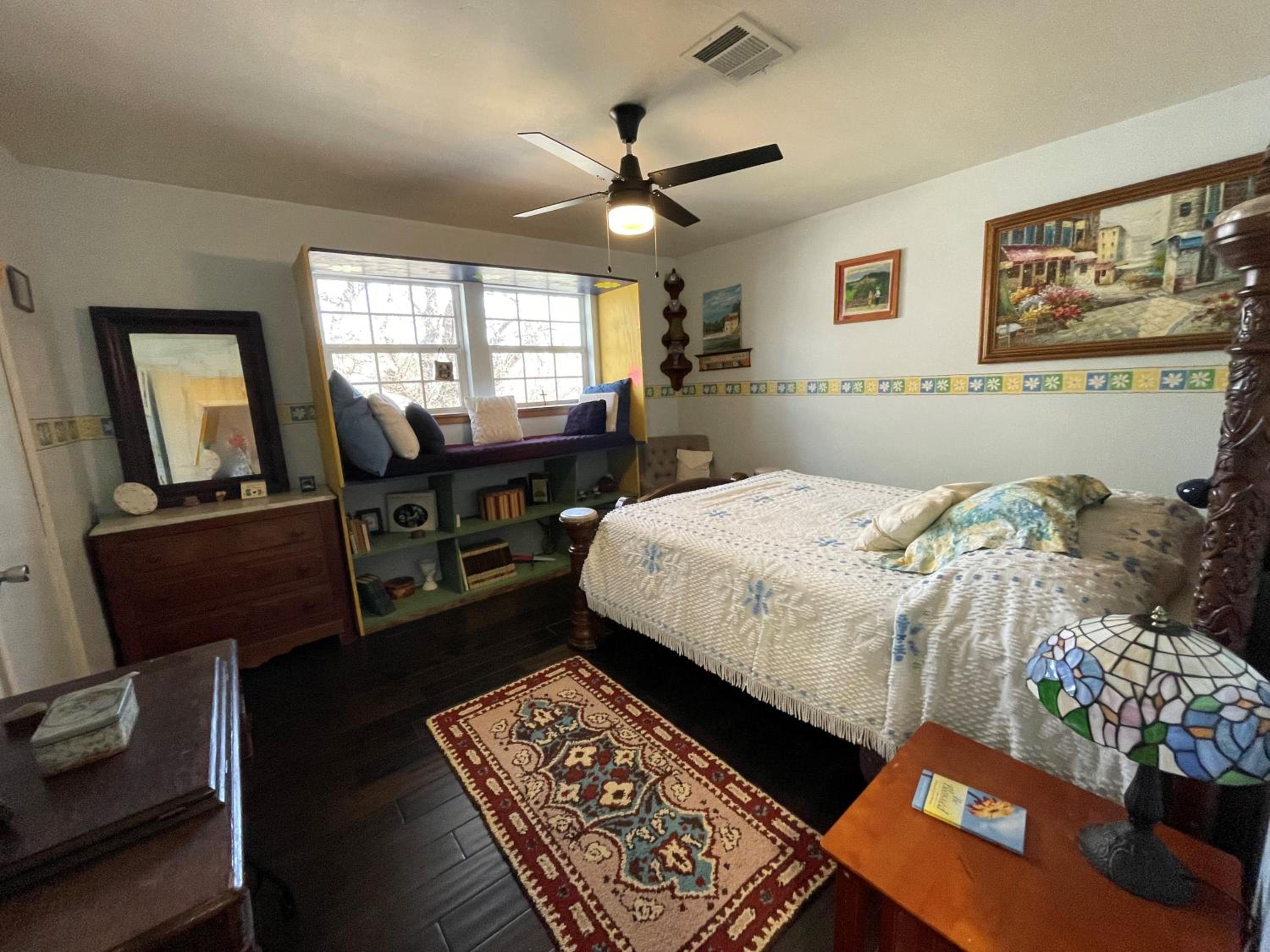 Marble Falls Vacations - Grandview House on Hamilton Creek - Property Image 11