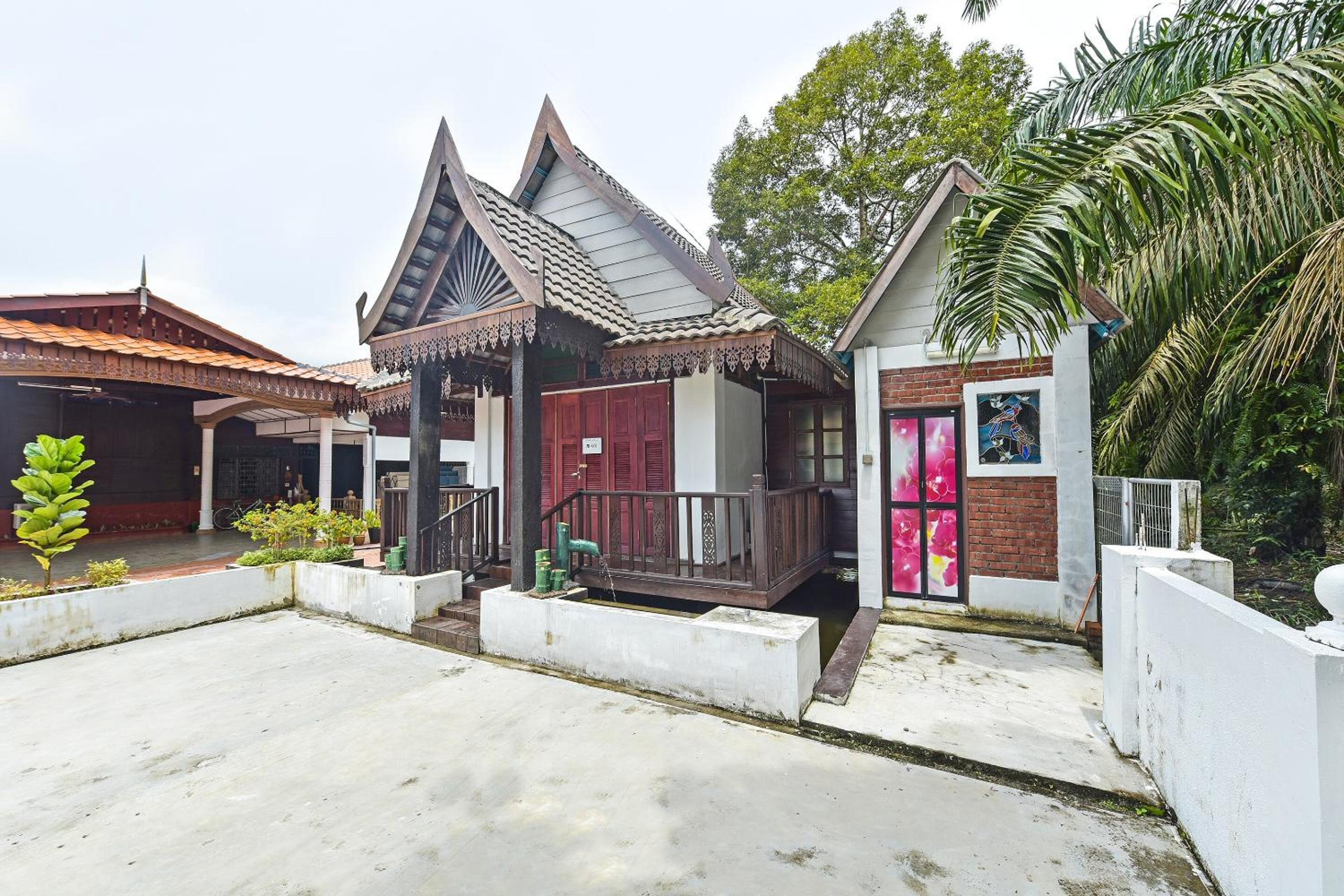 Photo 9