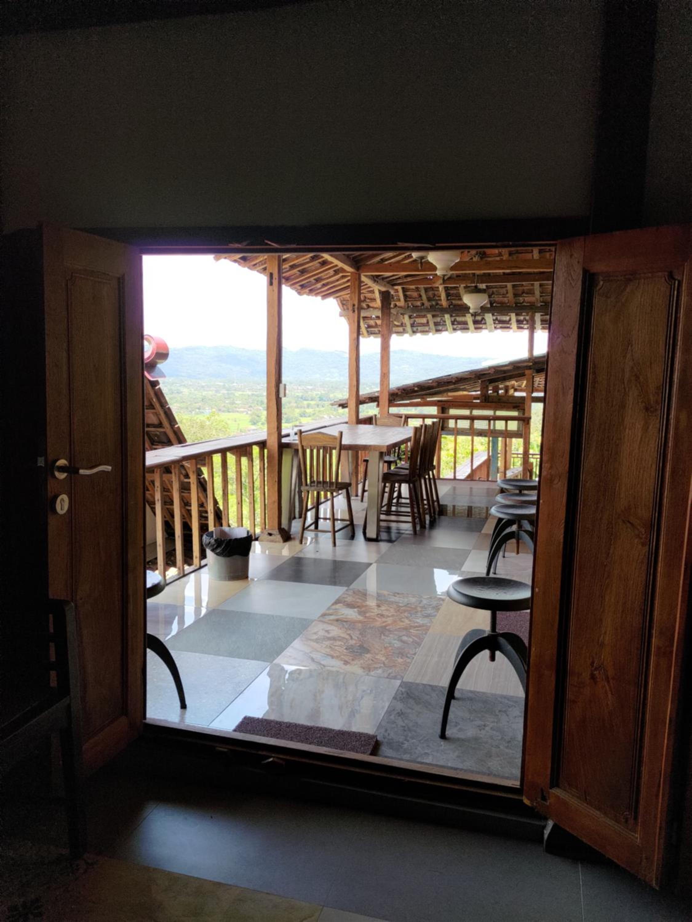 Omah Singo Stay & Resto Yogyakarta