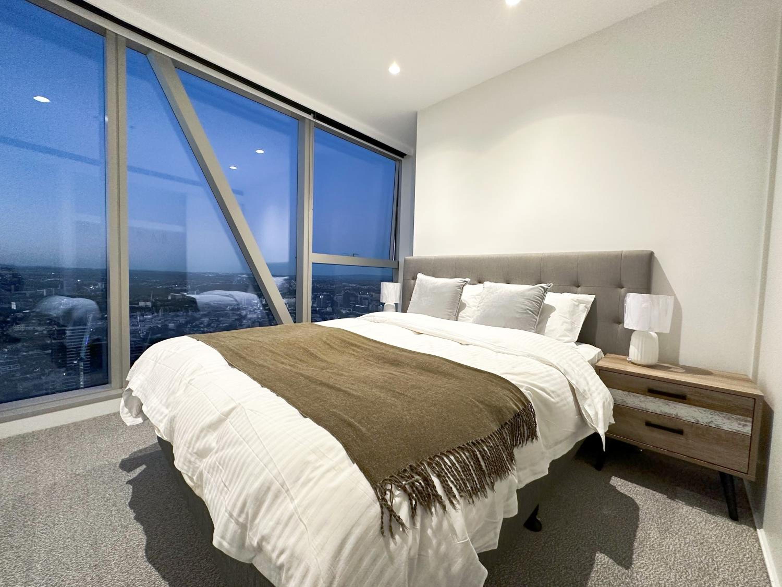 Melbourne CBD Apt with Free Car Park Ocean View