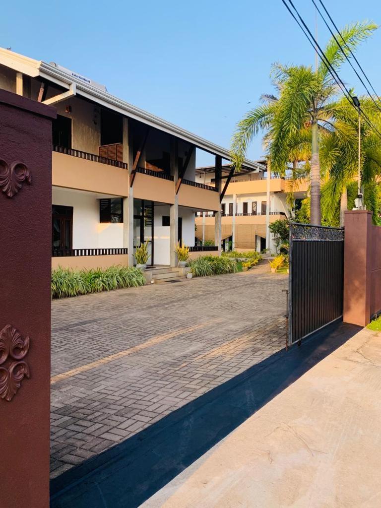 Sunrise Palace Negombo
