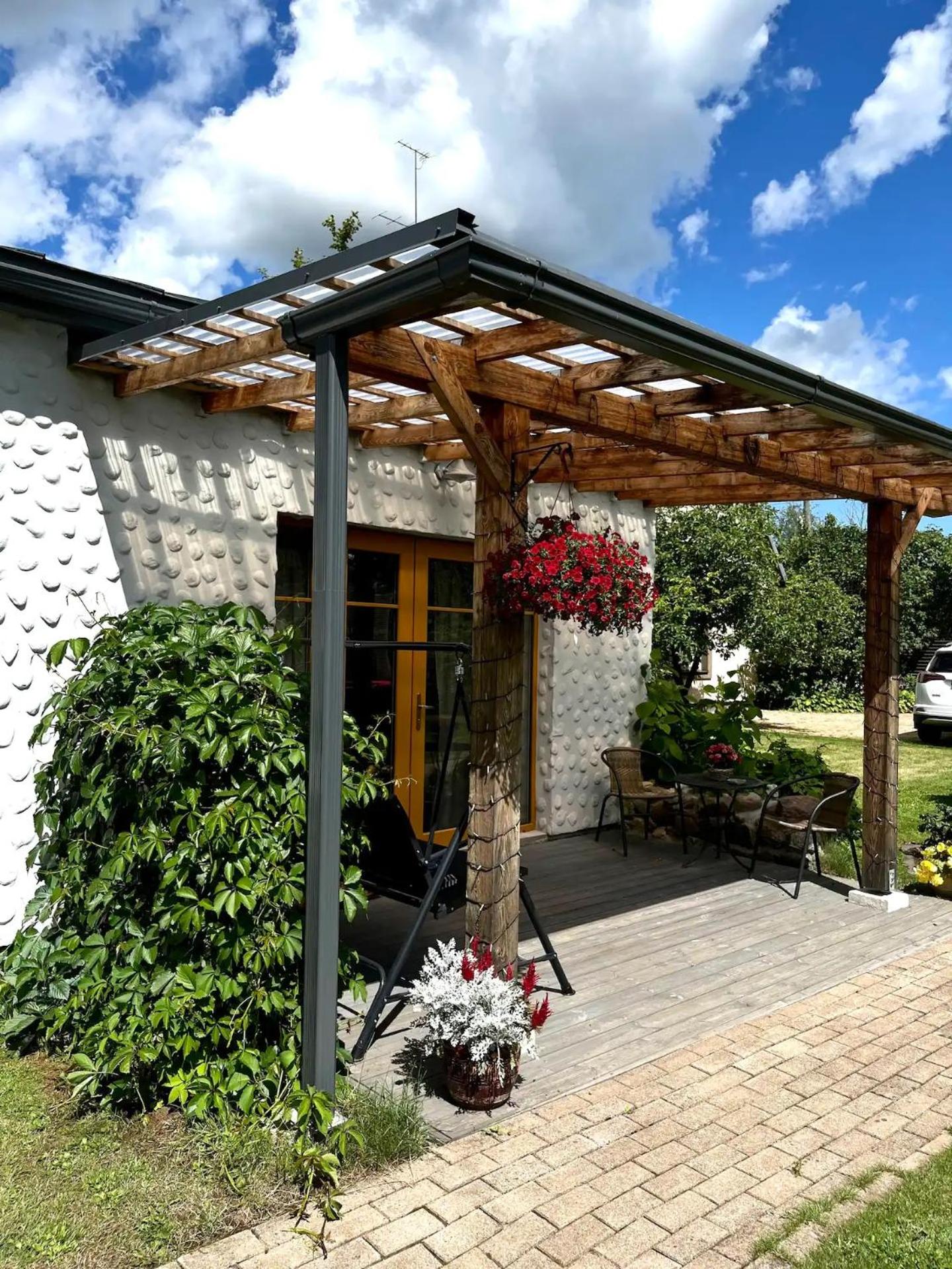 Hotel Sigulda City Center Holiday House - Image 1