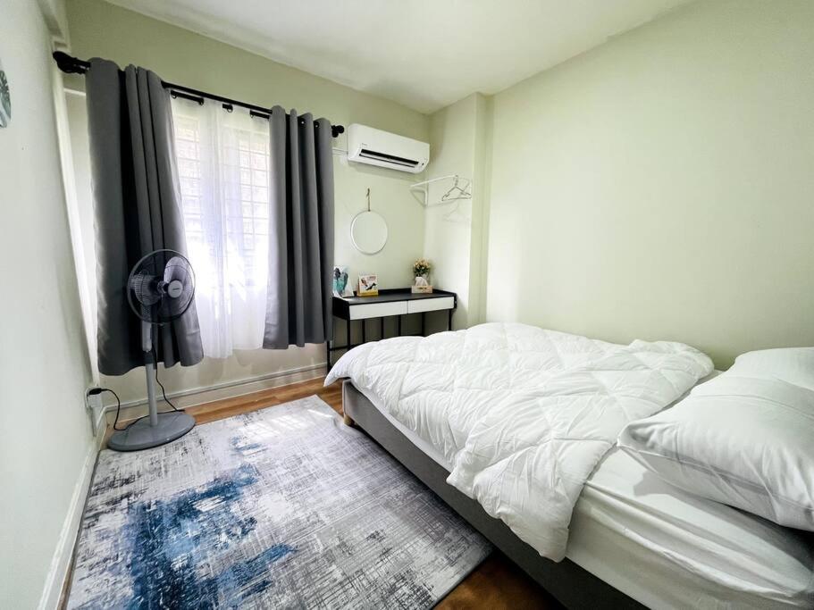 Suasana Stay & Homestay Sentul Utama Kuala Lumpur 3R3BR 2AC 2 Car park-Netflix-WIFI-Pool View