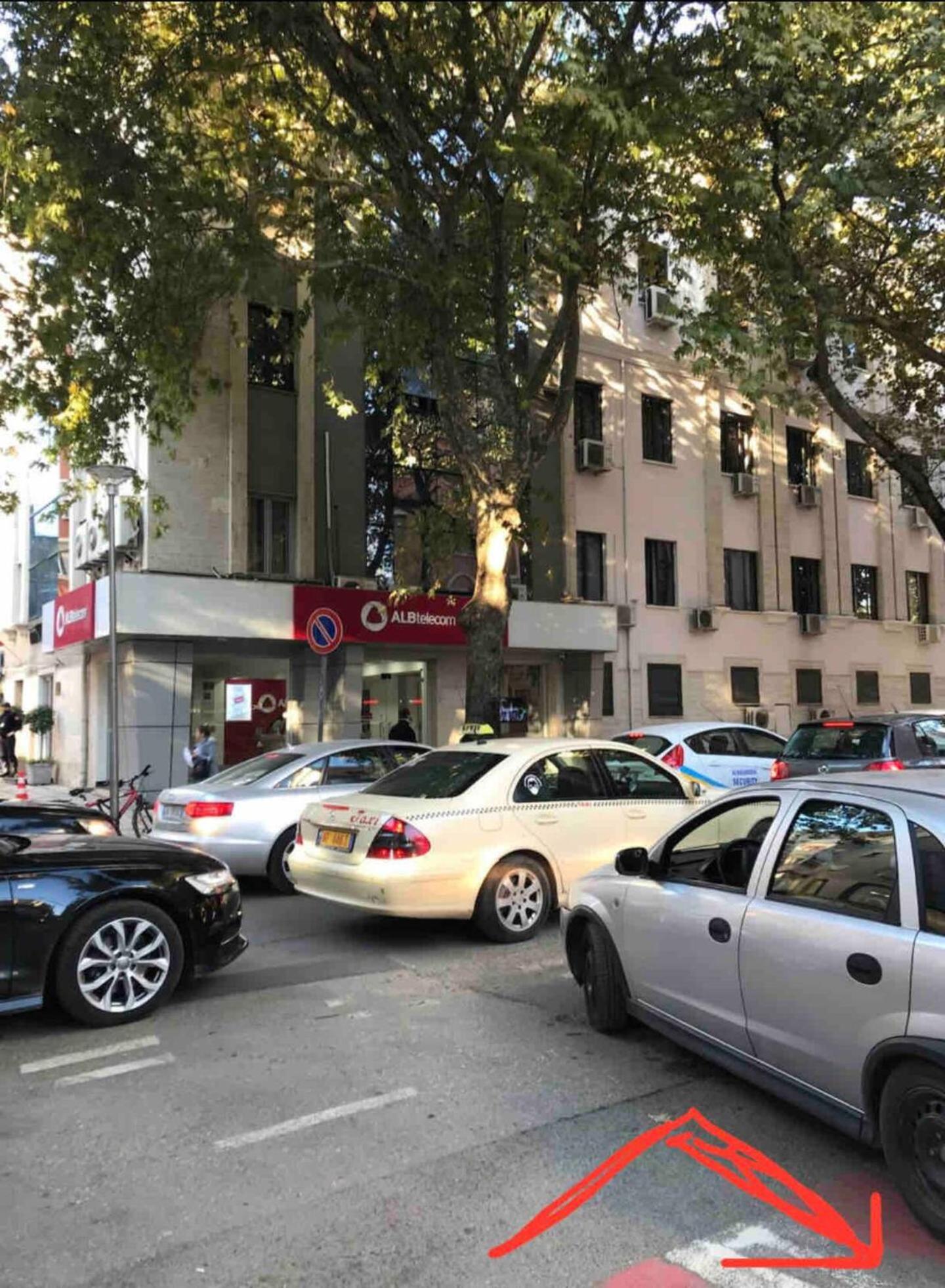 Nice central apartment in Tirana city