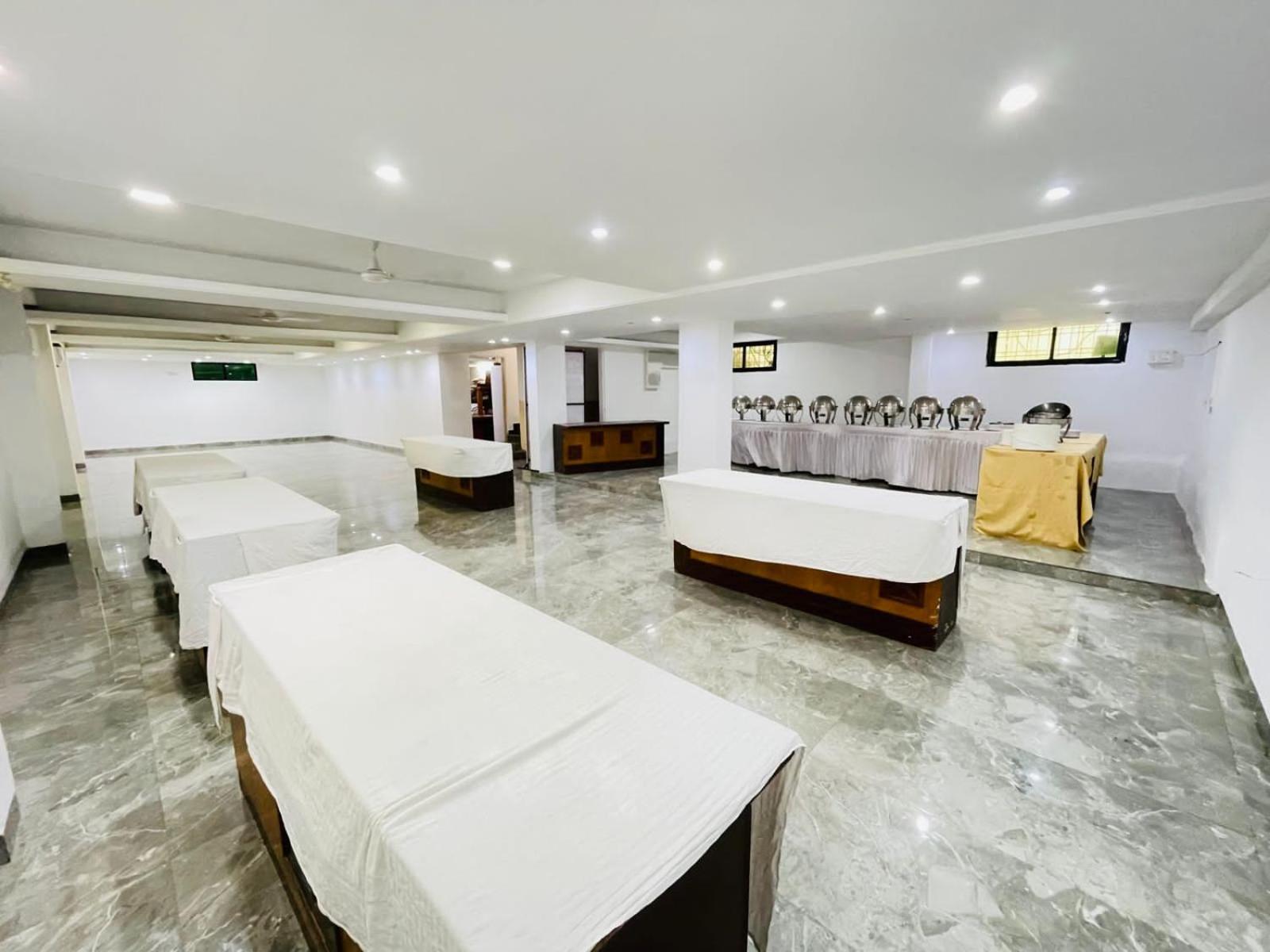 Aurangabad Vacations - Hotel Holiday Pride - Property Image 3