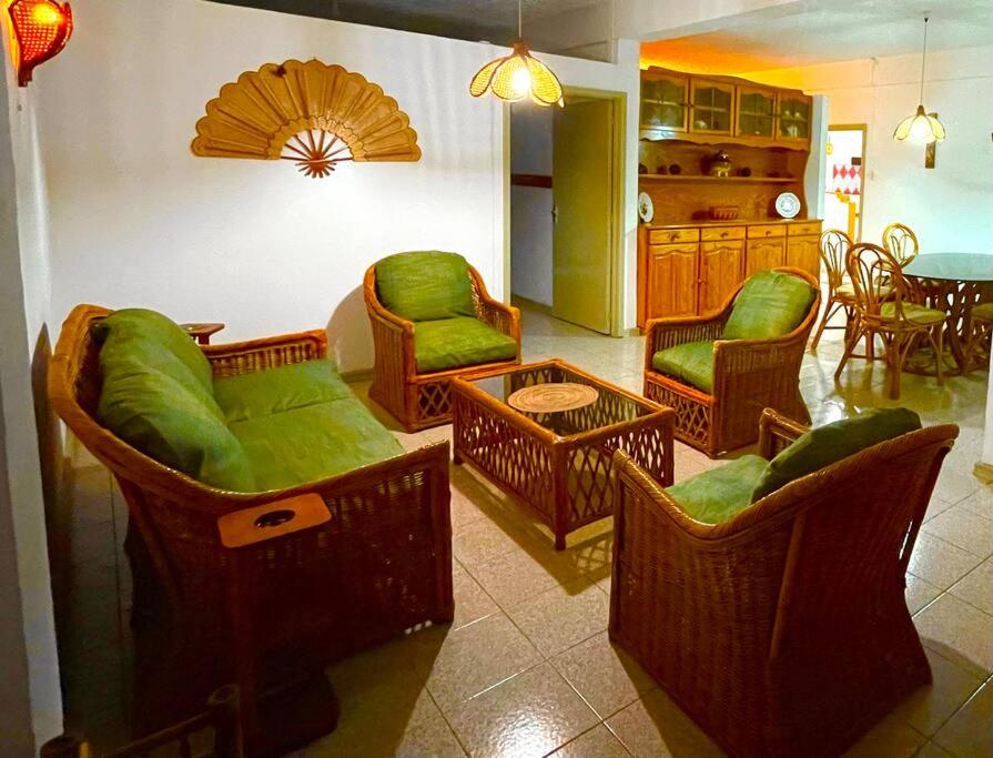 Lovely 2-bedroom condo close to the beach… view 3