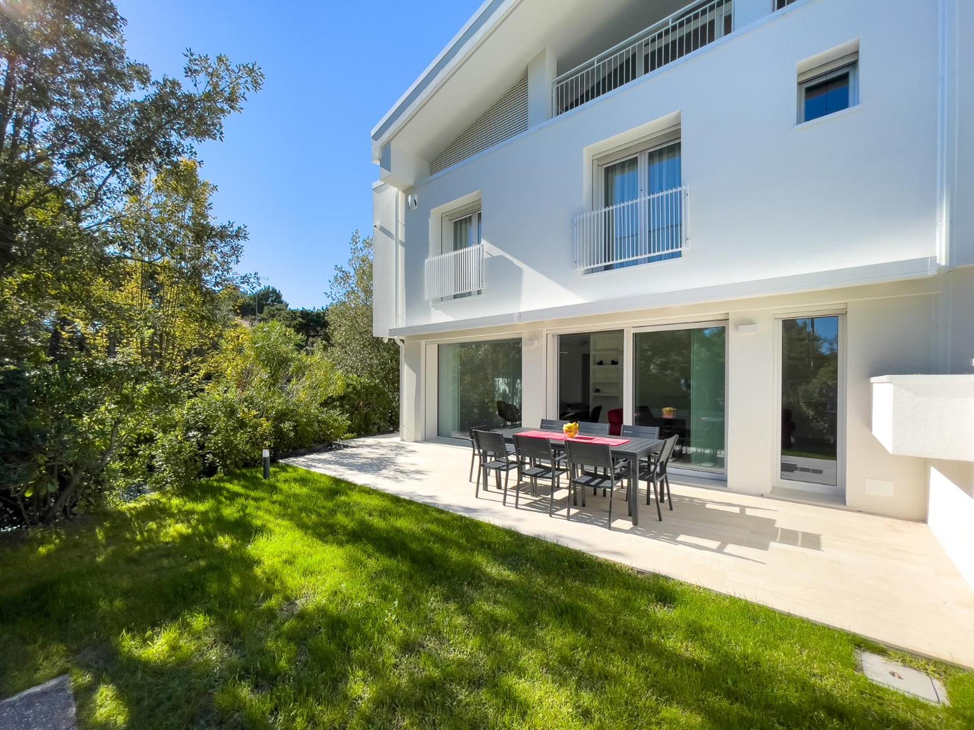 Esclusiva Villa Frontemare in Tana della Volpe 2