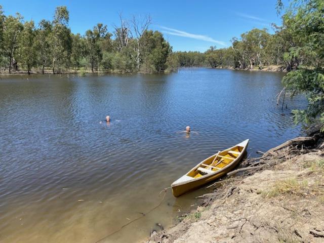 Tocumwal Chocolate School
