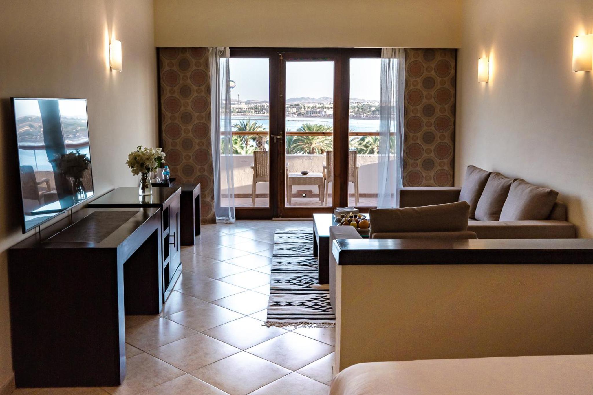 Fort Arabesque Resort, Spa & Villas