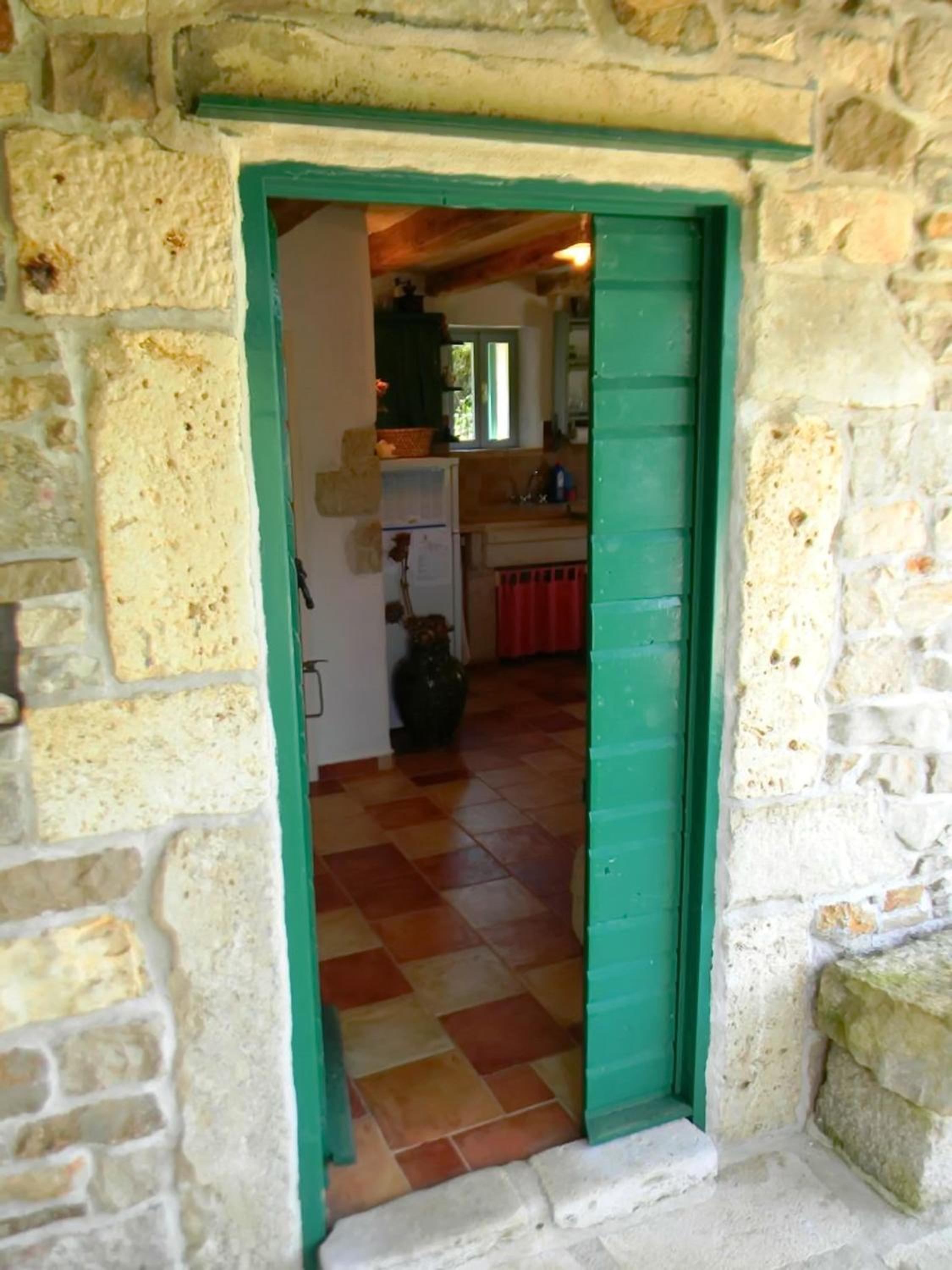 Photo 17