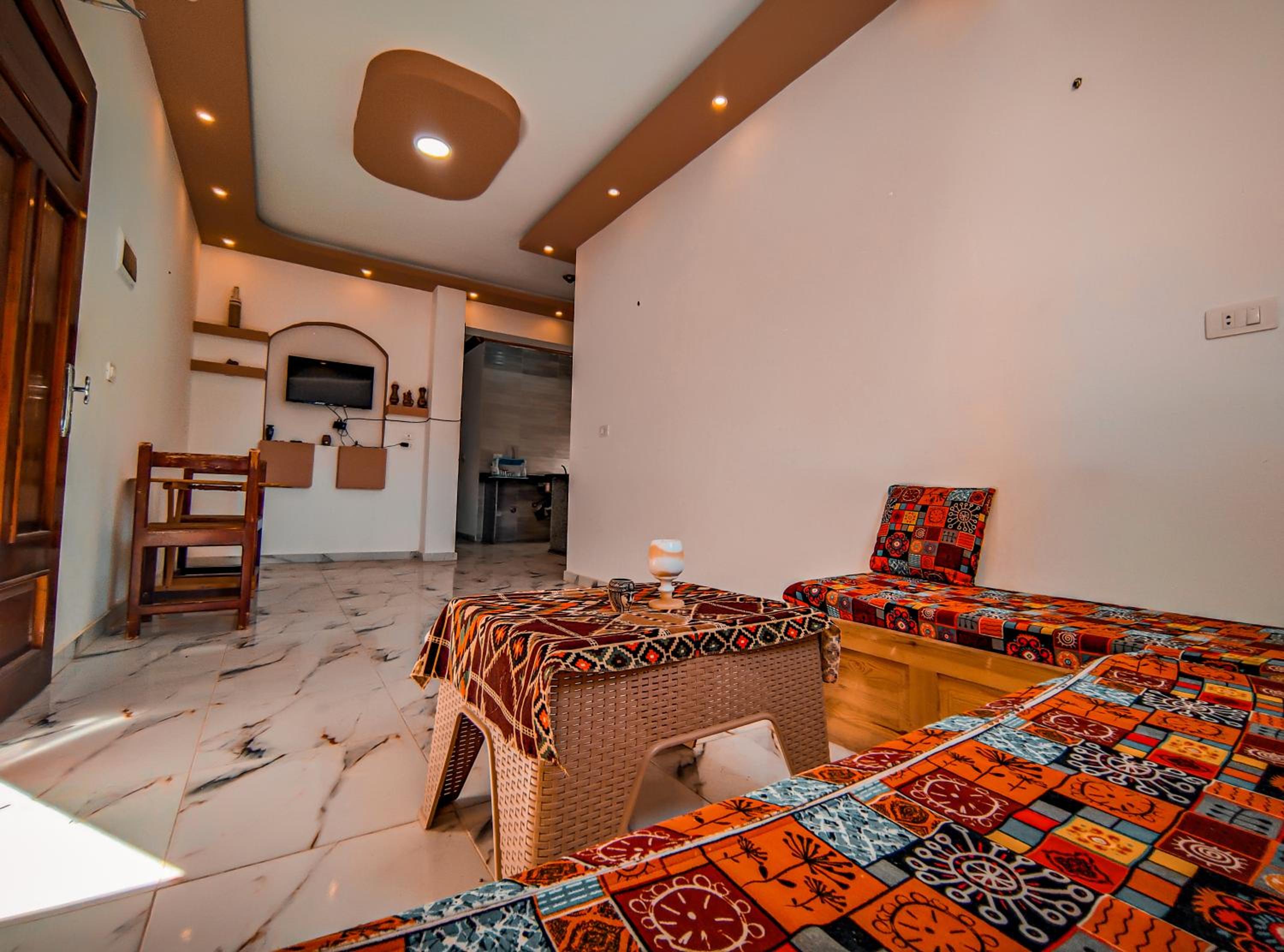 Zarnouk beach house