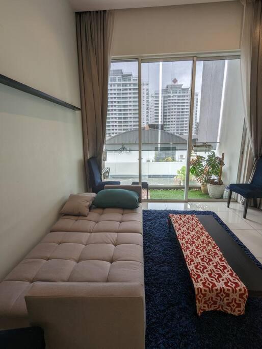 Cozy Home Away From Home in Downtown KL