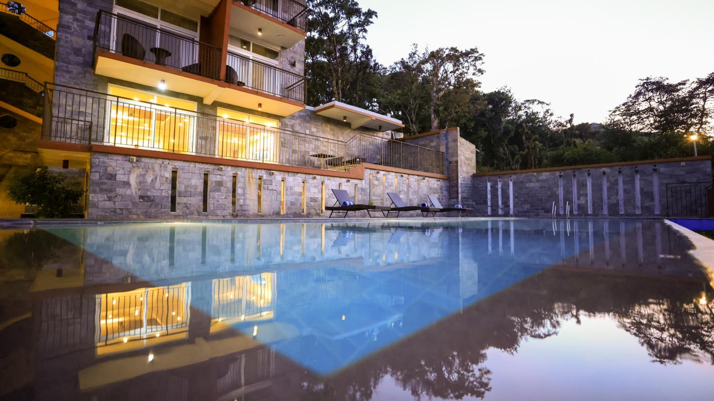 Shola Crown Resort - Munnar