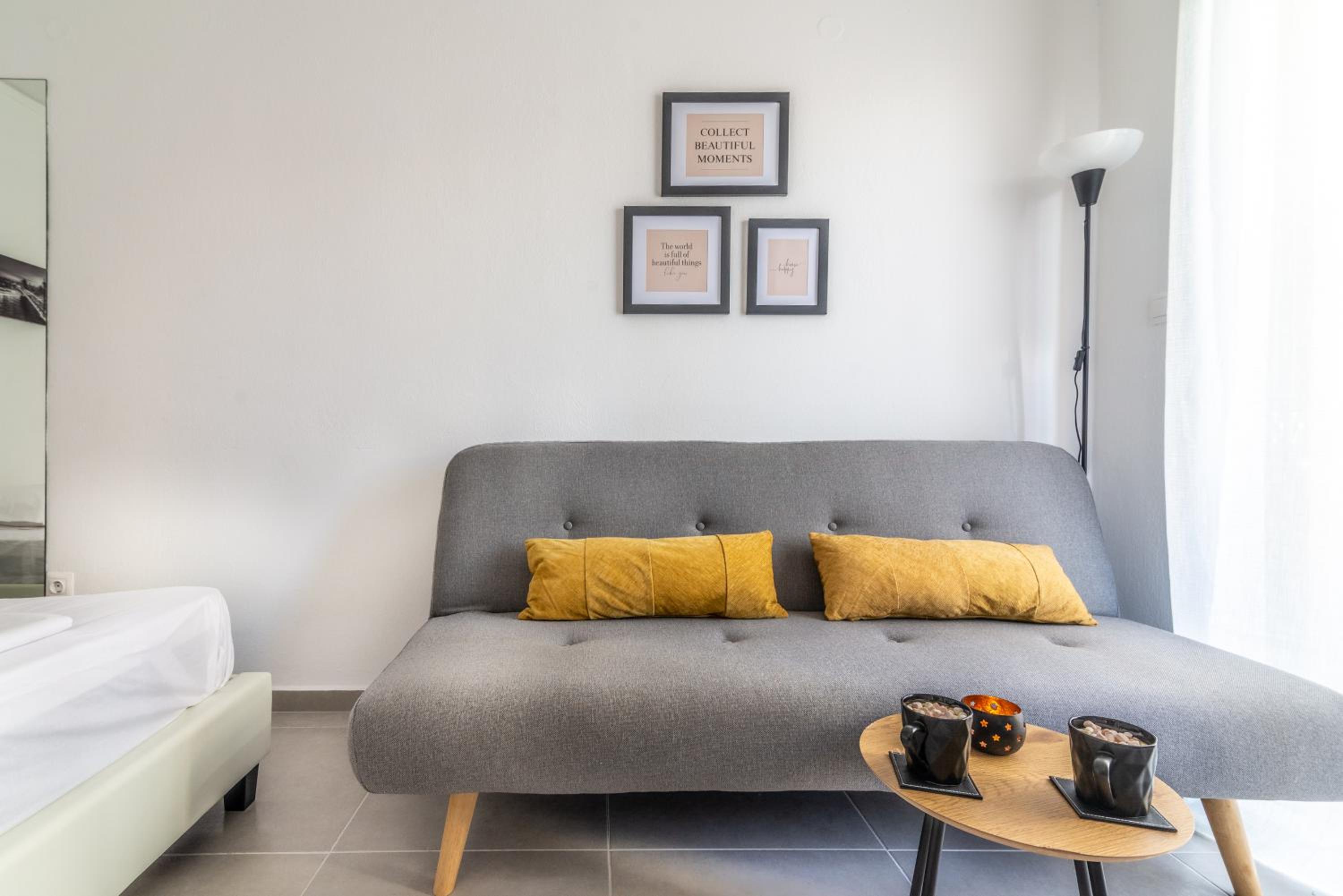 Envite Apartment in City Center view 2