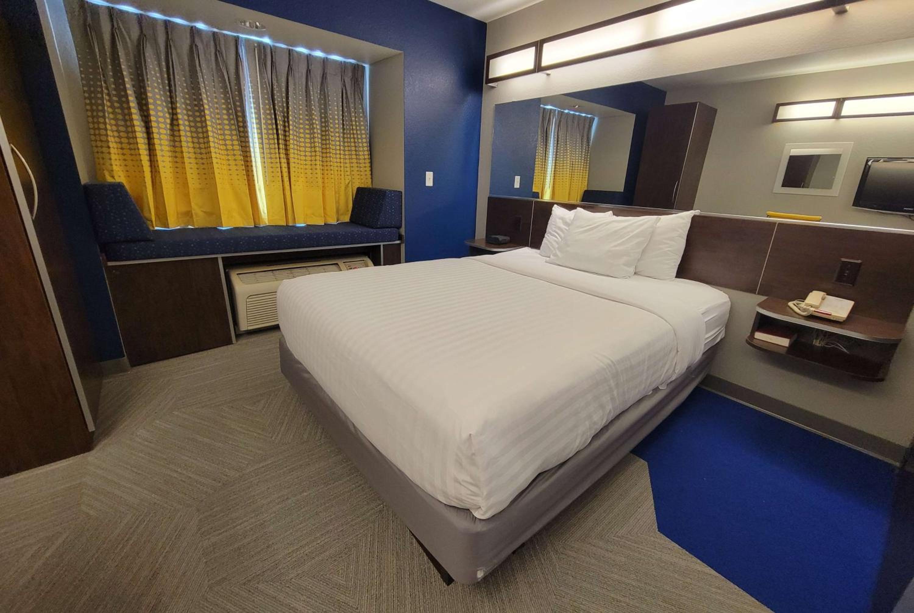 Council Bluffs Vacations - Microtel Inn Suites by Wyndham Bluffs - Property Image 13