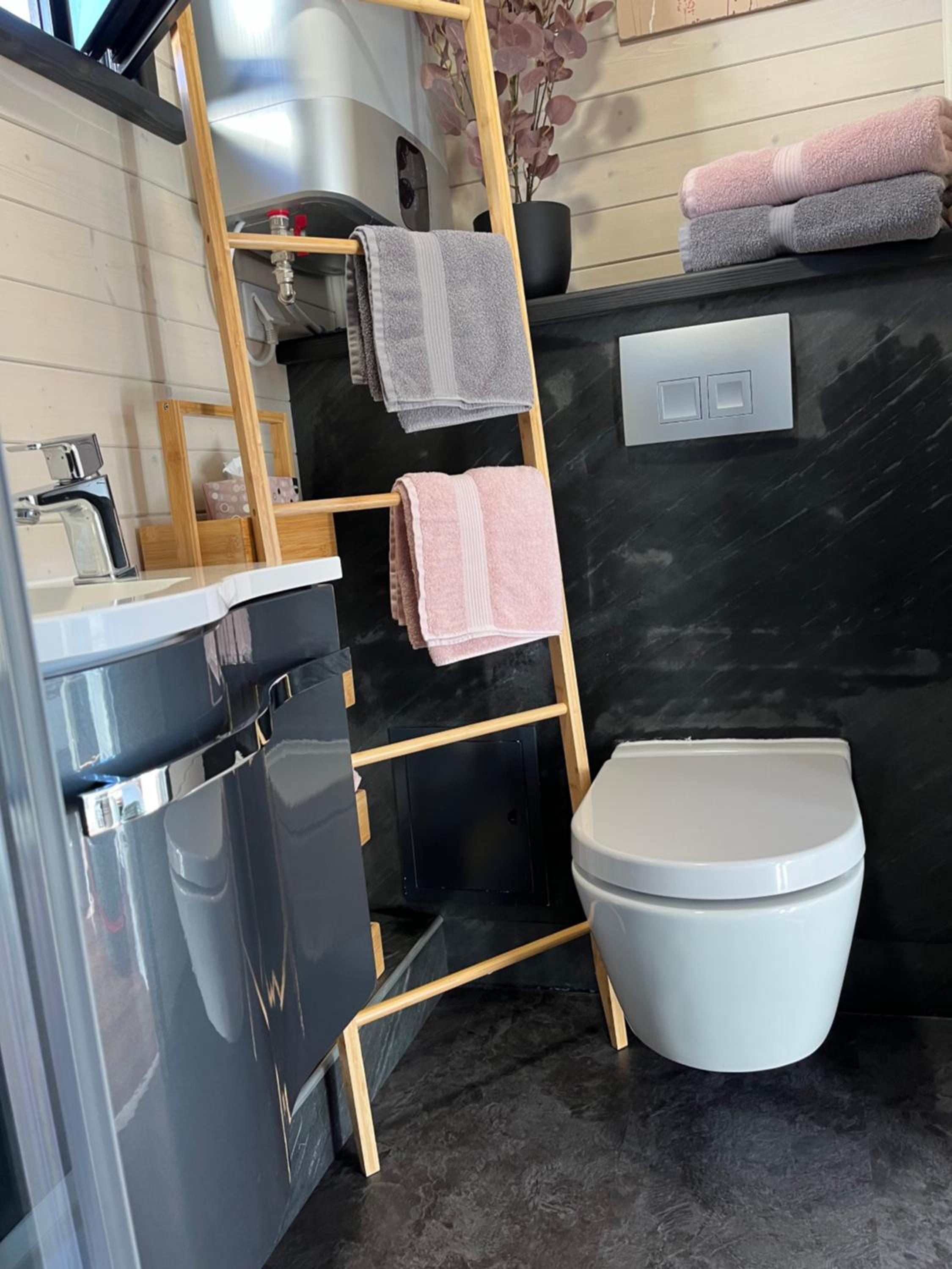 Tinyhaus mit Sauna -RESET im Vilstal - Zurück zum Ursprung